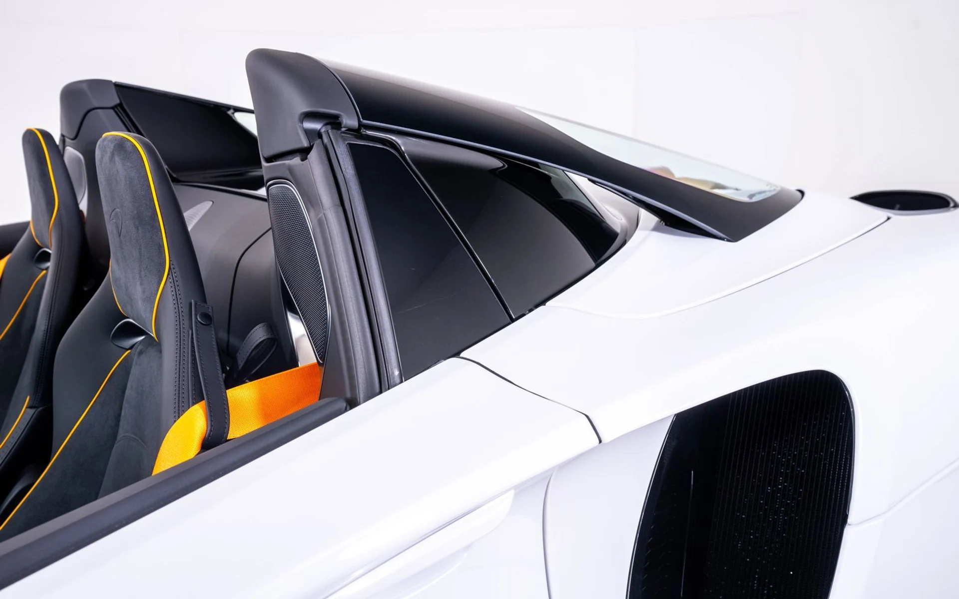 mph013_1505304506_b9de744acb6335c52e9f447ac9abce7cx_26faf2a337