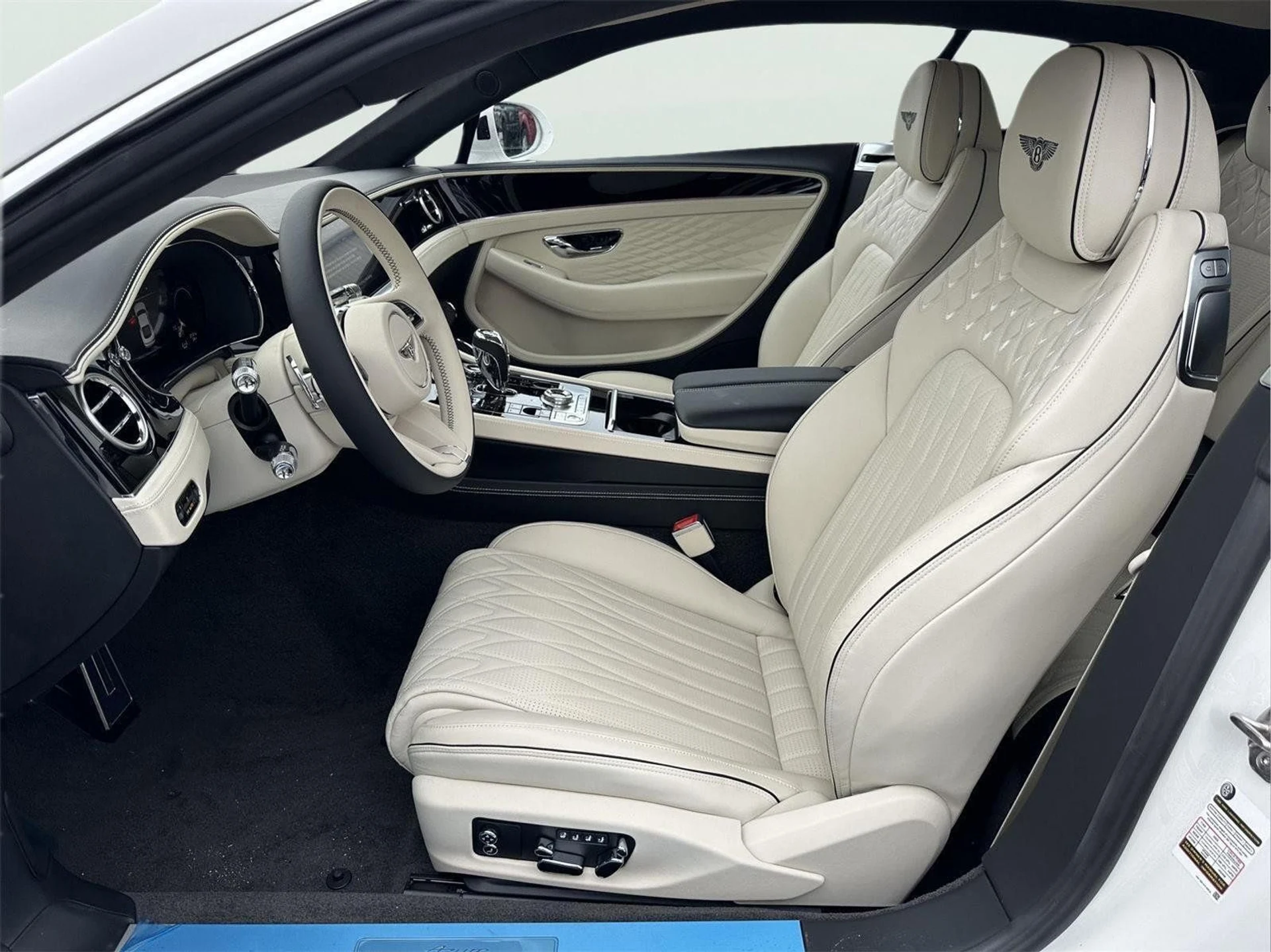 mph013_150655161_88a91e8dbd4ca5a481c3fb031b74b153_27c25b282f