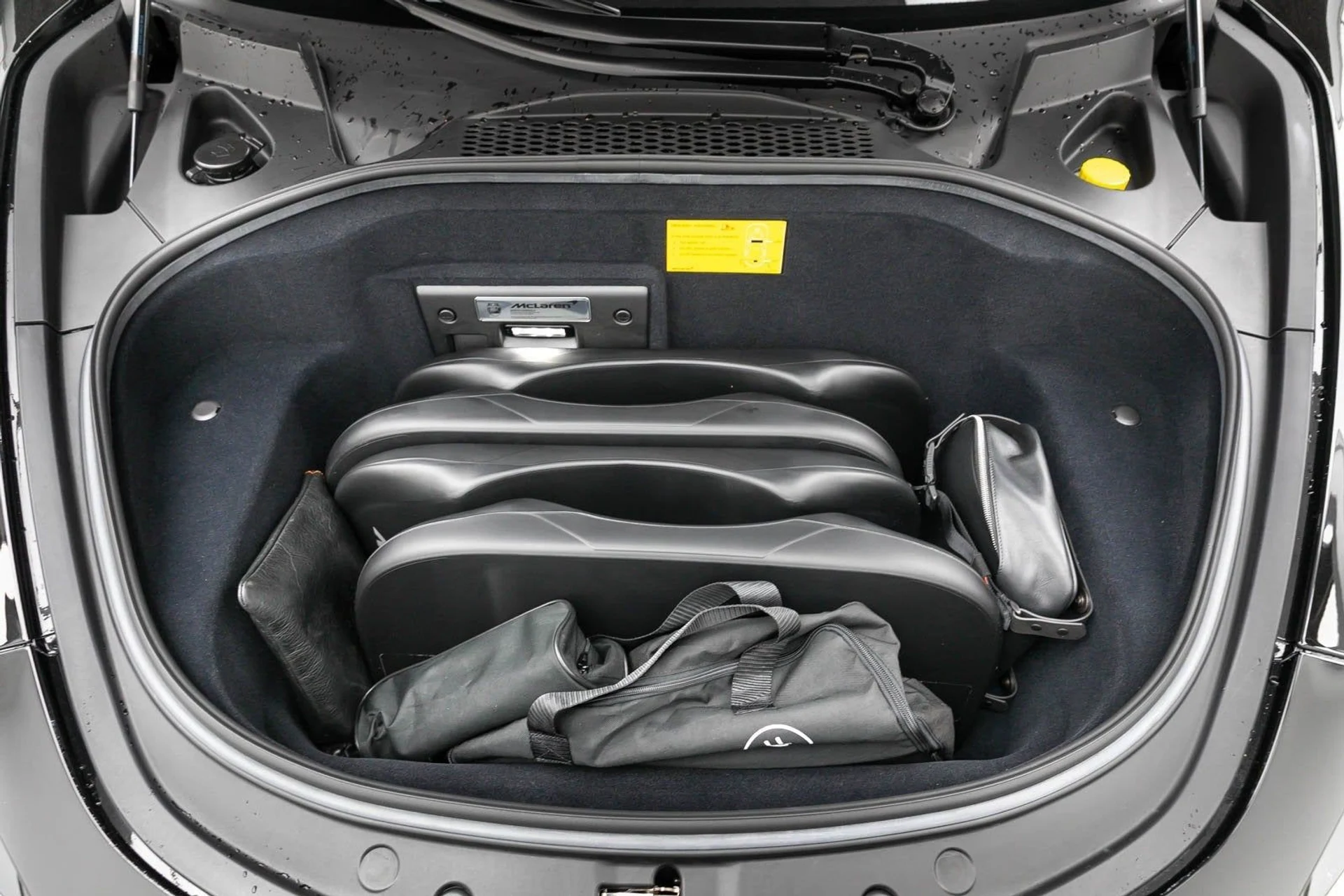 mph013_151596484_14_ec841e81a4