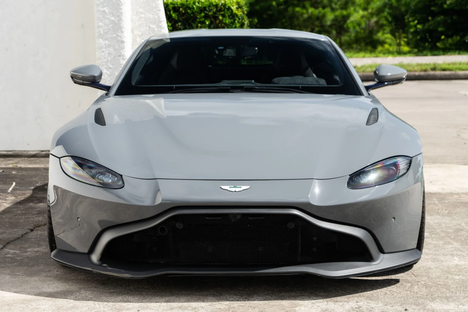mph013_1518770187_Used_2020_Aston_Martin_Vantage_1781738280_525860d0c6