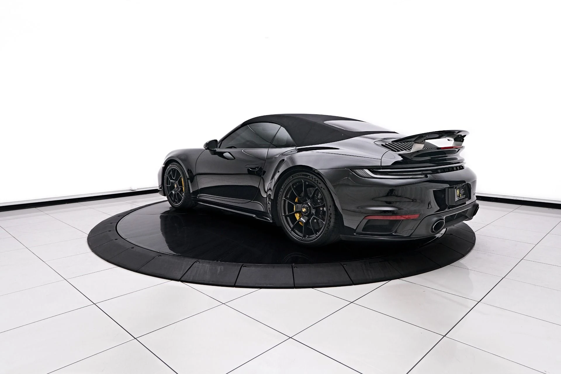 mph013_1521328825_Used_2021_Porsche_911_Turbo_S_1755568344_795a246794