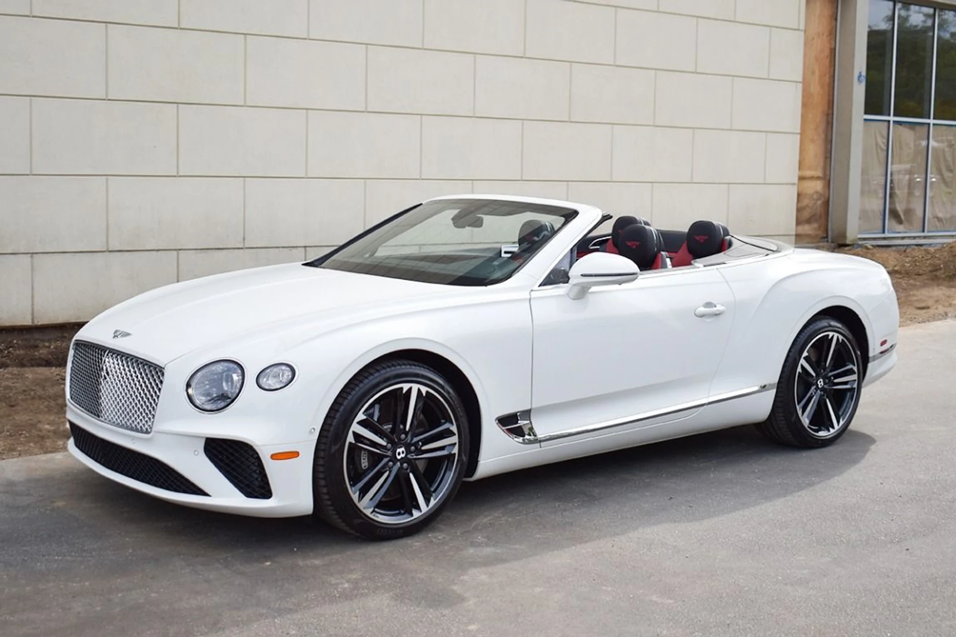 mph013_1526390426_Used_2023_Bentley_Continental_GT_V8_Convertible_V8_1695650474_eaa8f2c1cf