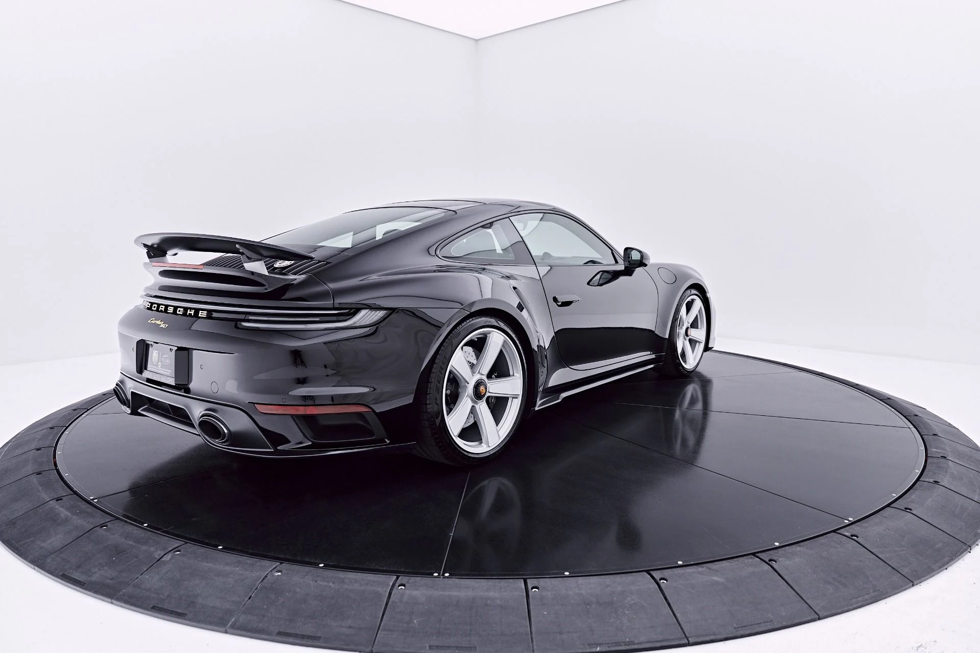 mph013_1527774923_Used_2025_Porsche_911_Turbo_50_1783732137_fb8aed2f2f
