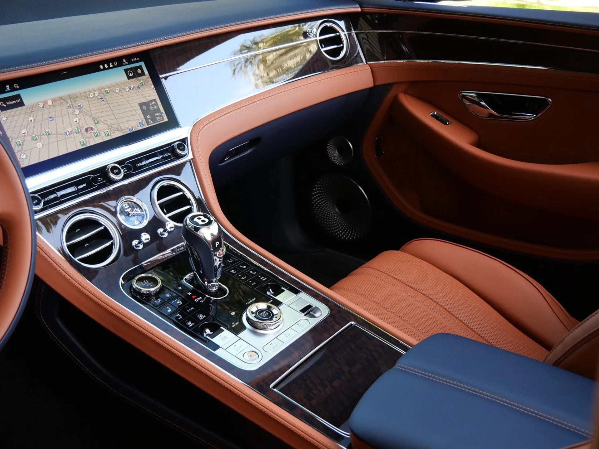 mph013_152823901_fb3c87452ae943ae66b056550c93229ax_6c56ca1f89