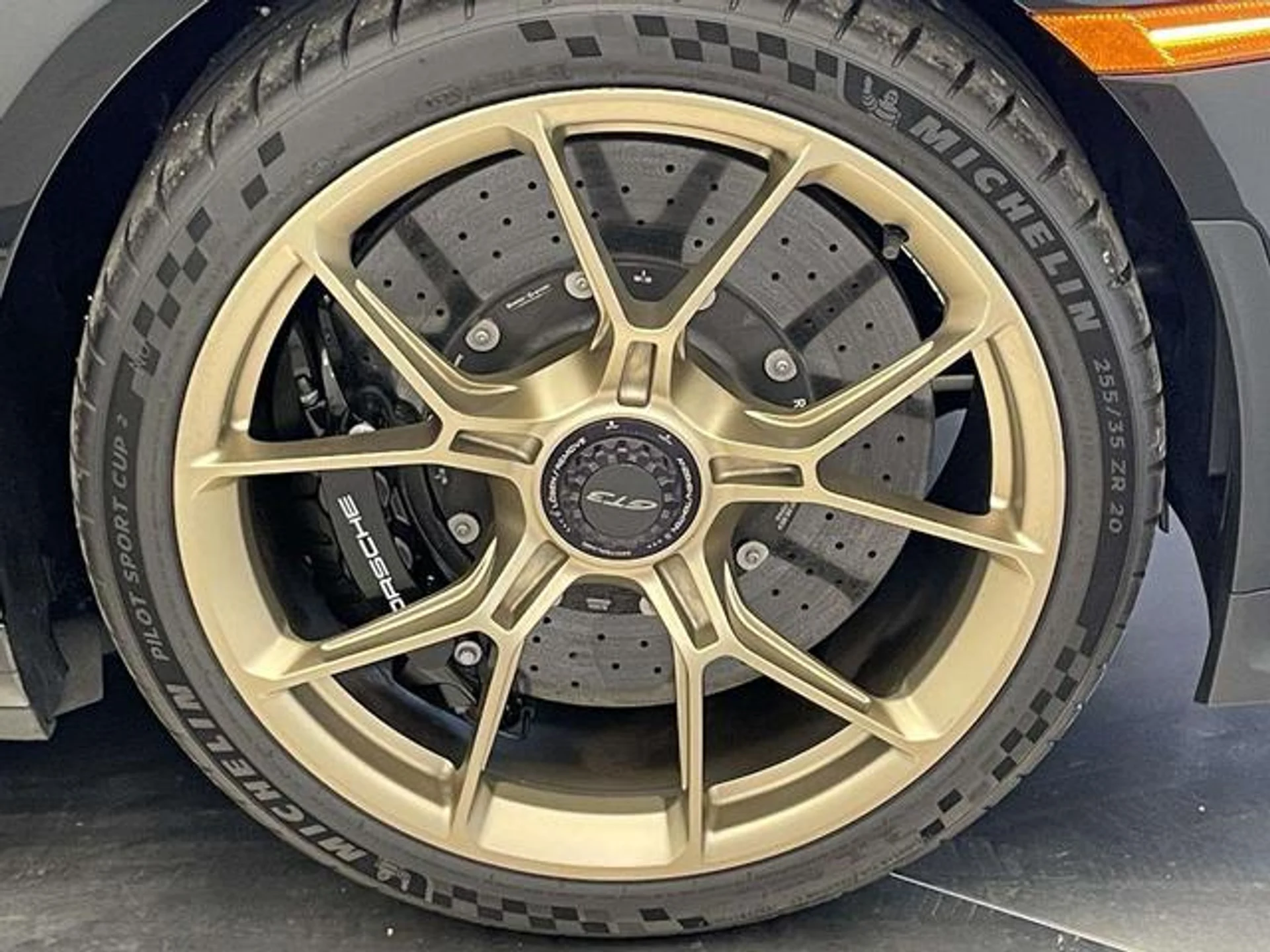 mph013_152978692_Zfrqi_UBN_Xn_Ou59fn_Rb3_VNLI_Mxxs_802c554f83