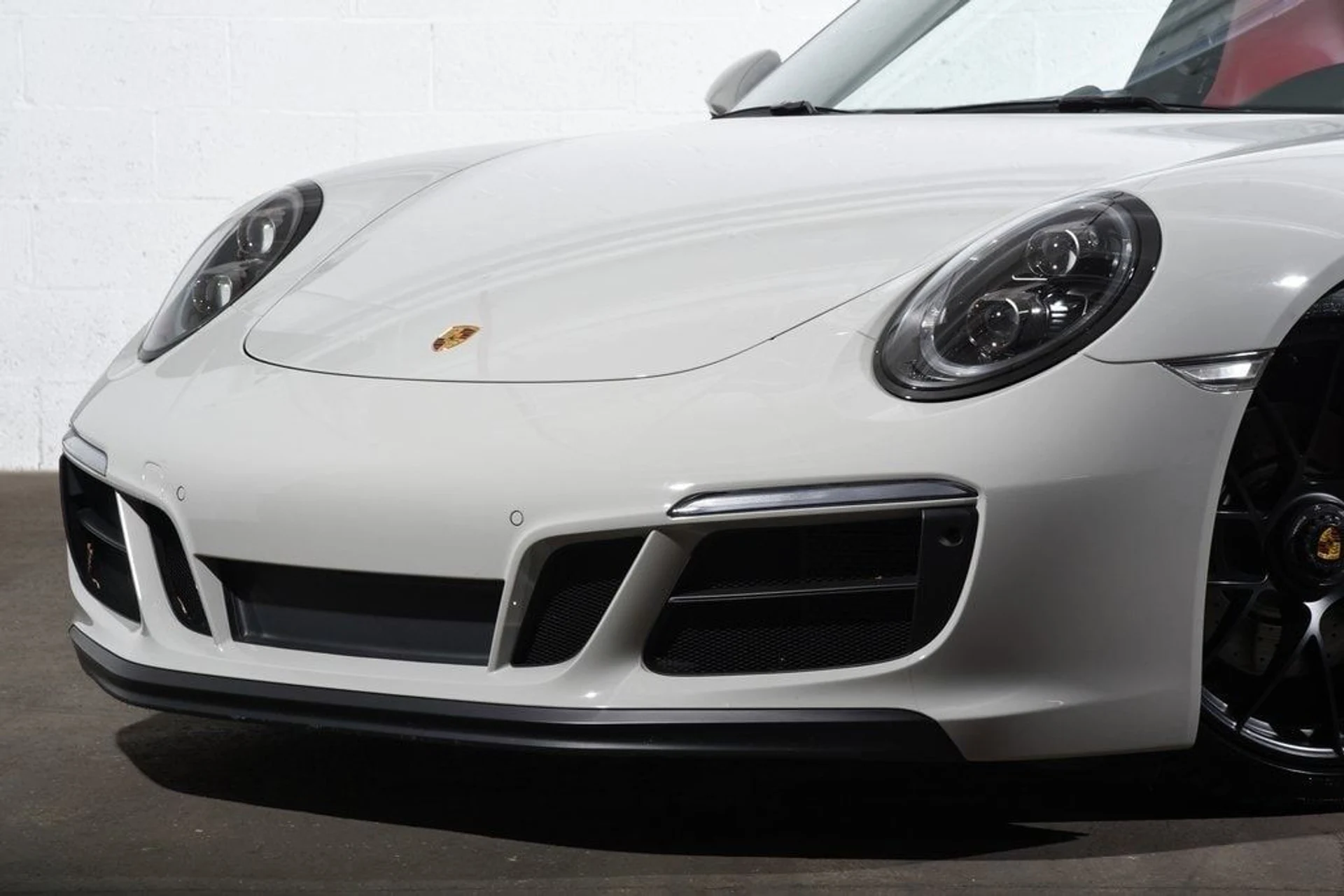 mph013_1530209007_62db7110dff3bab0cb0dbabeb723a0c7x_9fd2eec5b2