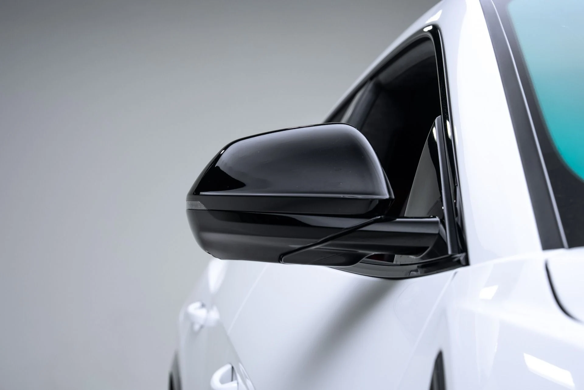 mph013_1539808299_Used_2021_Lamborghini_Urus_1775759137_a9e641c32f