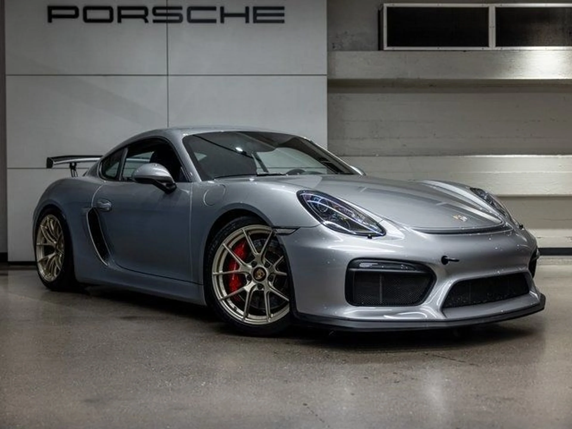 mph013_1555556326_14_e6c2cf39e9