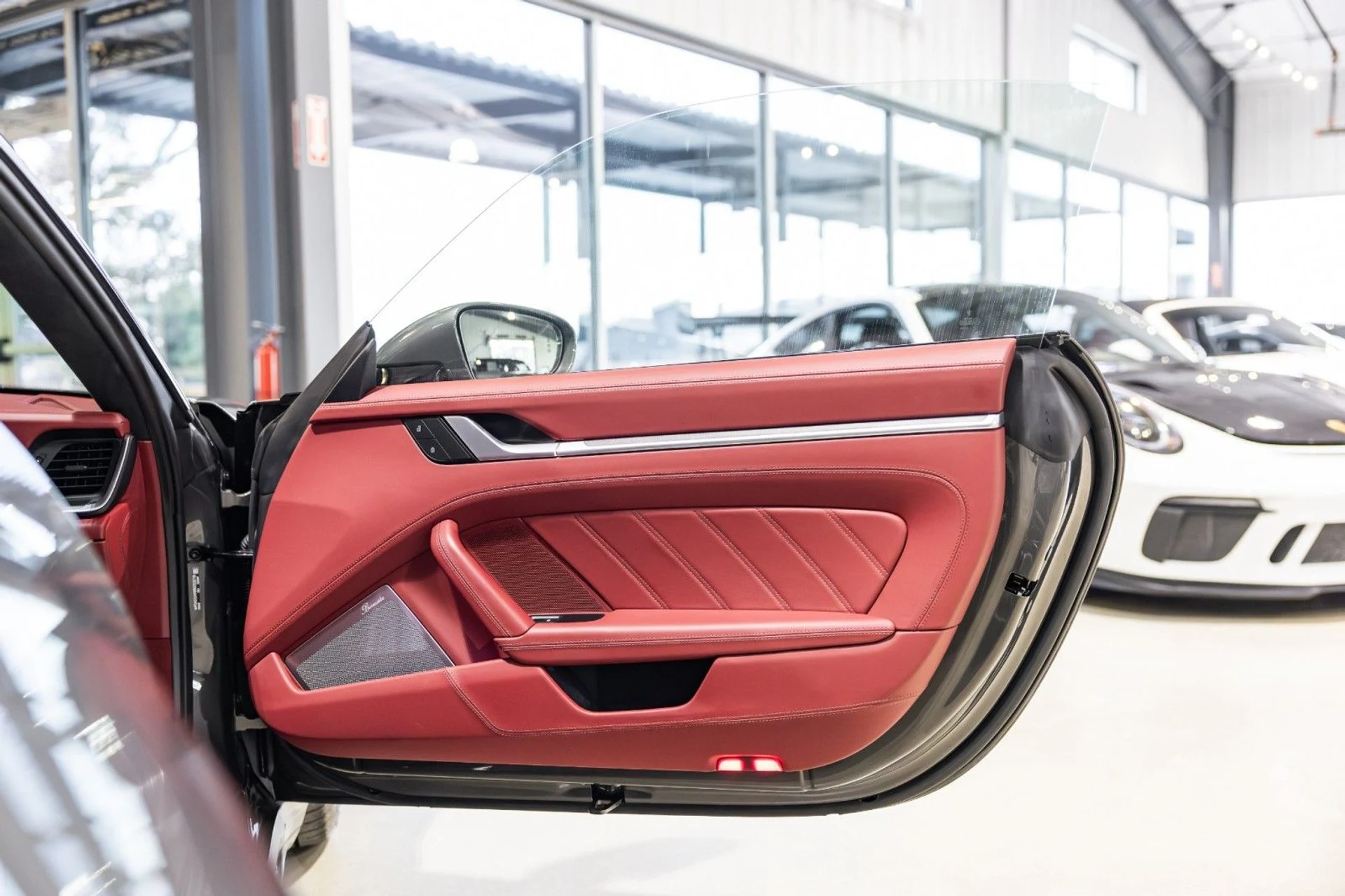 mph013_1558389795_Qg_5d7e011e79