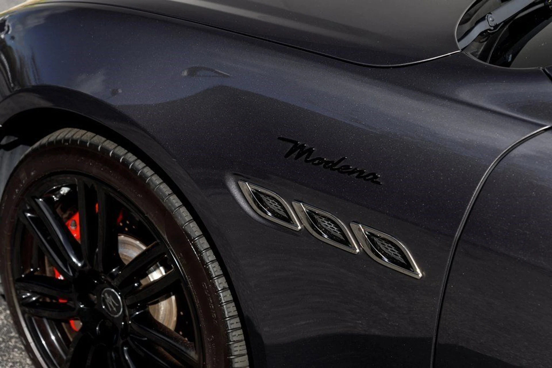 mph013_1559058982_243dd06df4a09d3366ee4ef2722f4ed1_065abc49d0