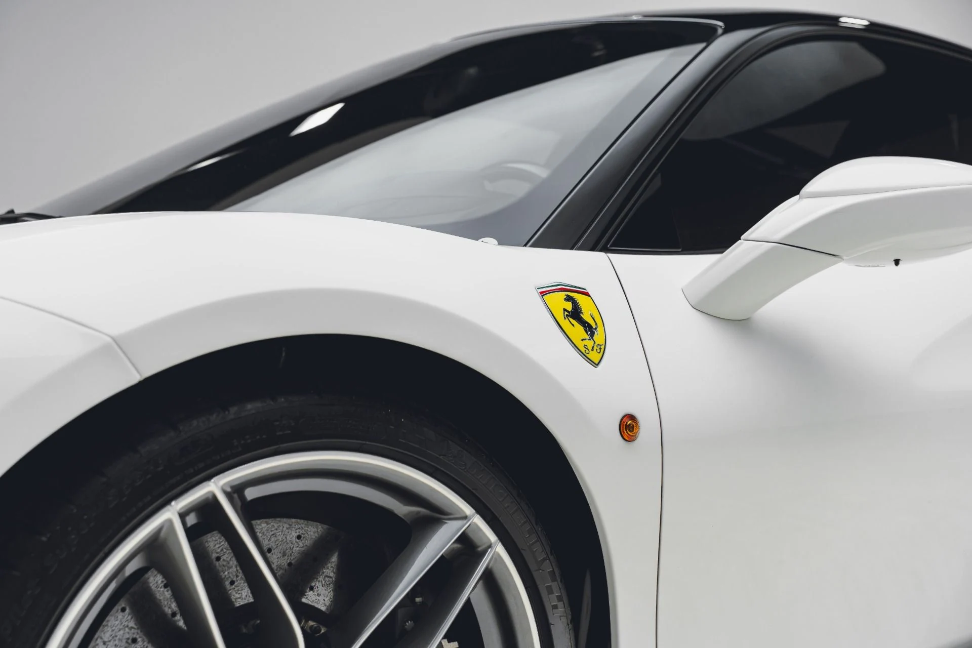 mph013_1566131068_Used_2018_Ferrari_488_GTB_1781823467_33a847f57f