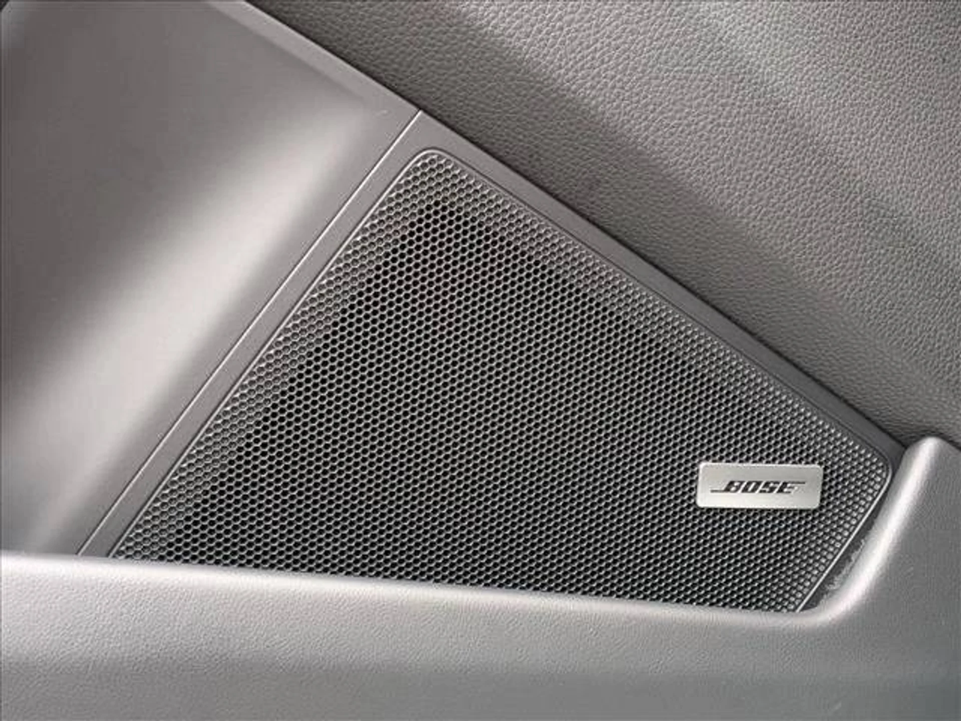 mph013_1566709256_76b4670c800e4ec6564bc369152ff18fx_8a5c8e9e78