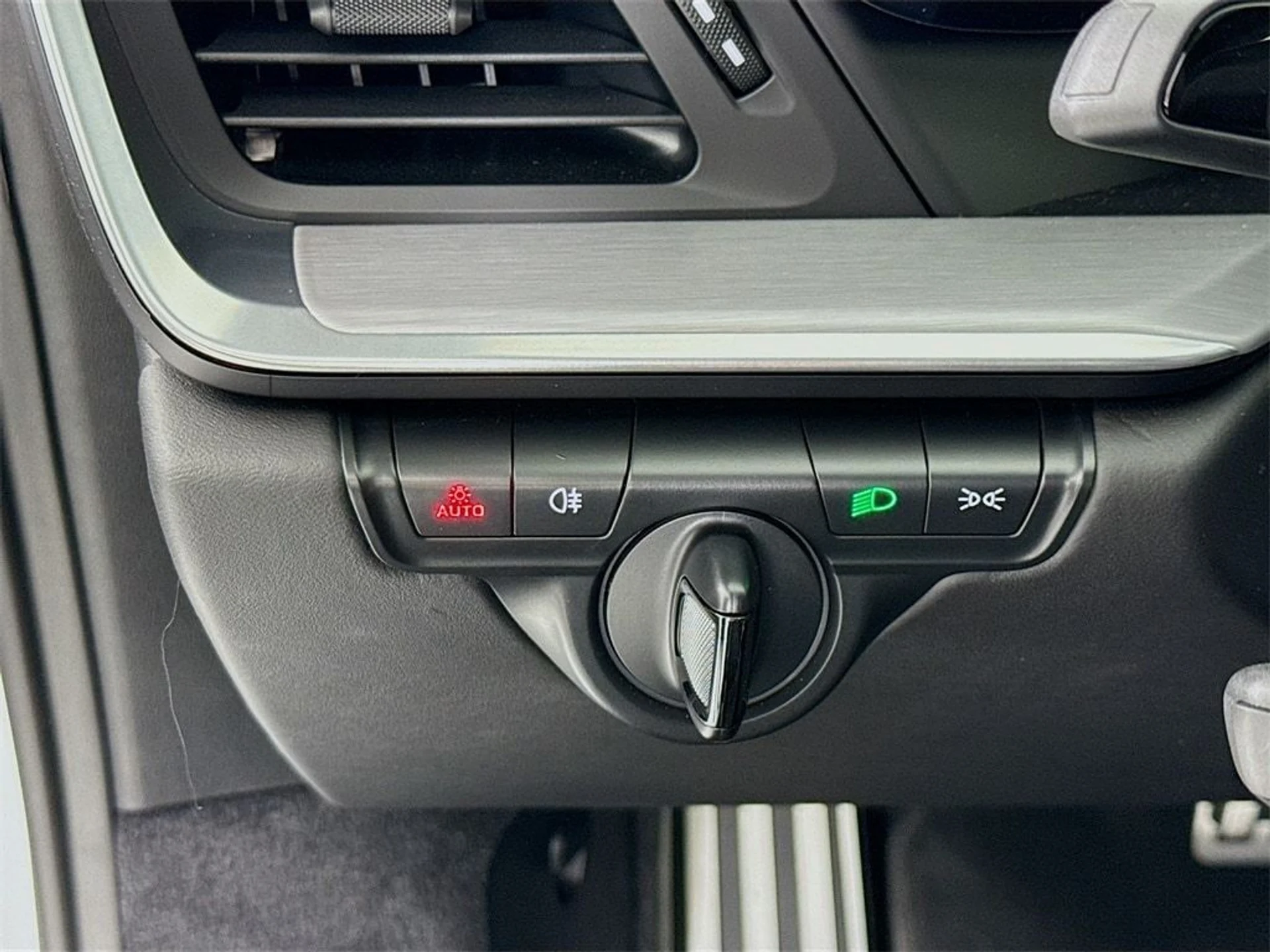 mph013_1566800563_97a9ef47109ef1cadeb448908aabb185x_1ed233c012