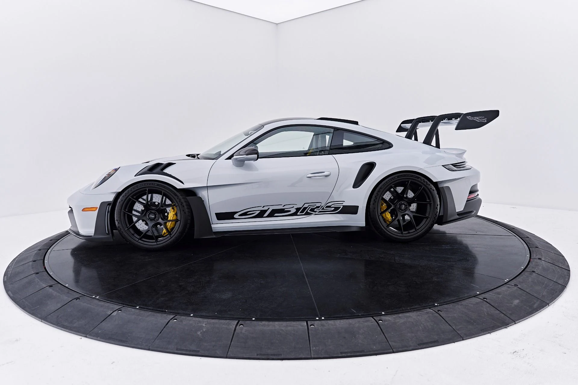mph013_1573821208_Used_2025_Porsche_911_GT_3_RS_1790364096_08c46394f6