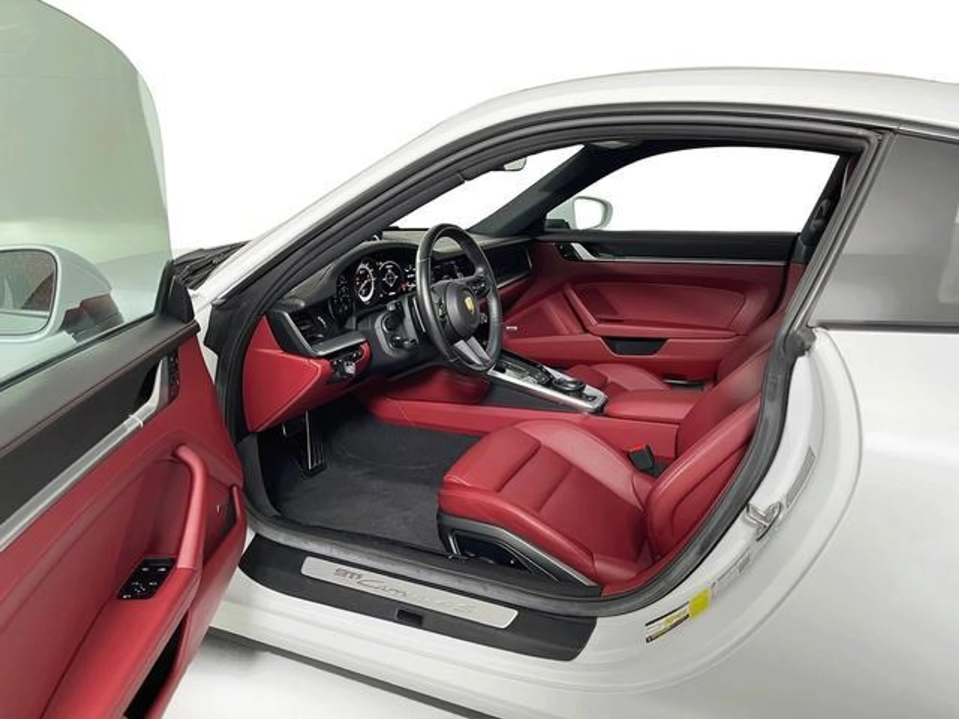 mph013_1578685232_CY_jm_V_Amq5w_Ra_HJQ_6_L47t_Bhvu7_Y_c6589c48b0