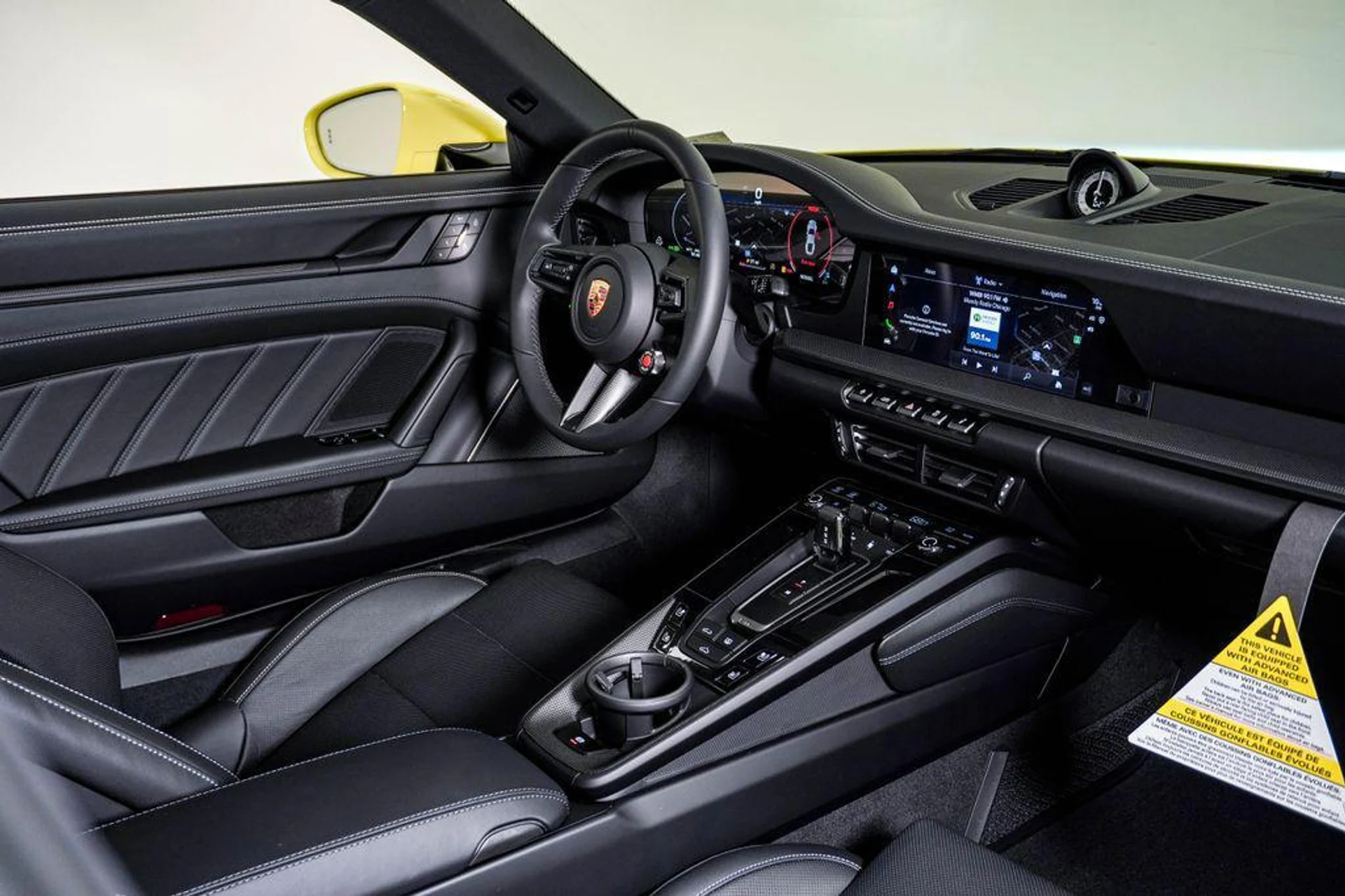 mph013_1583527399_R9fj_Bbsit_1_Yfi1_Avr_Pweoz_G7_Dw_09cc30aef1