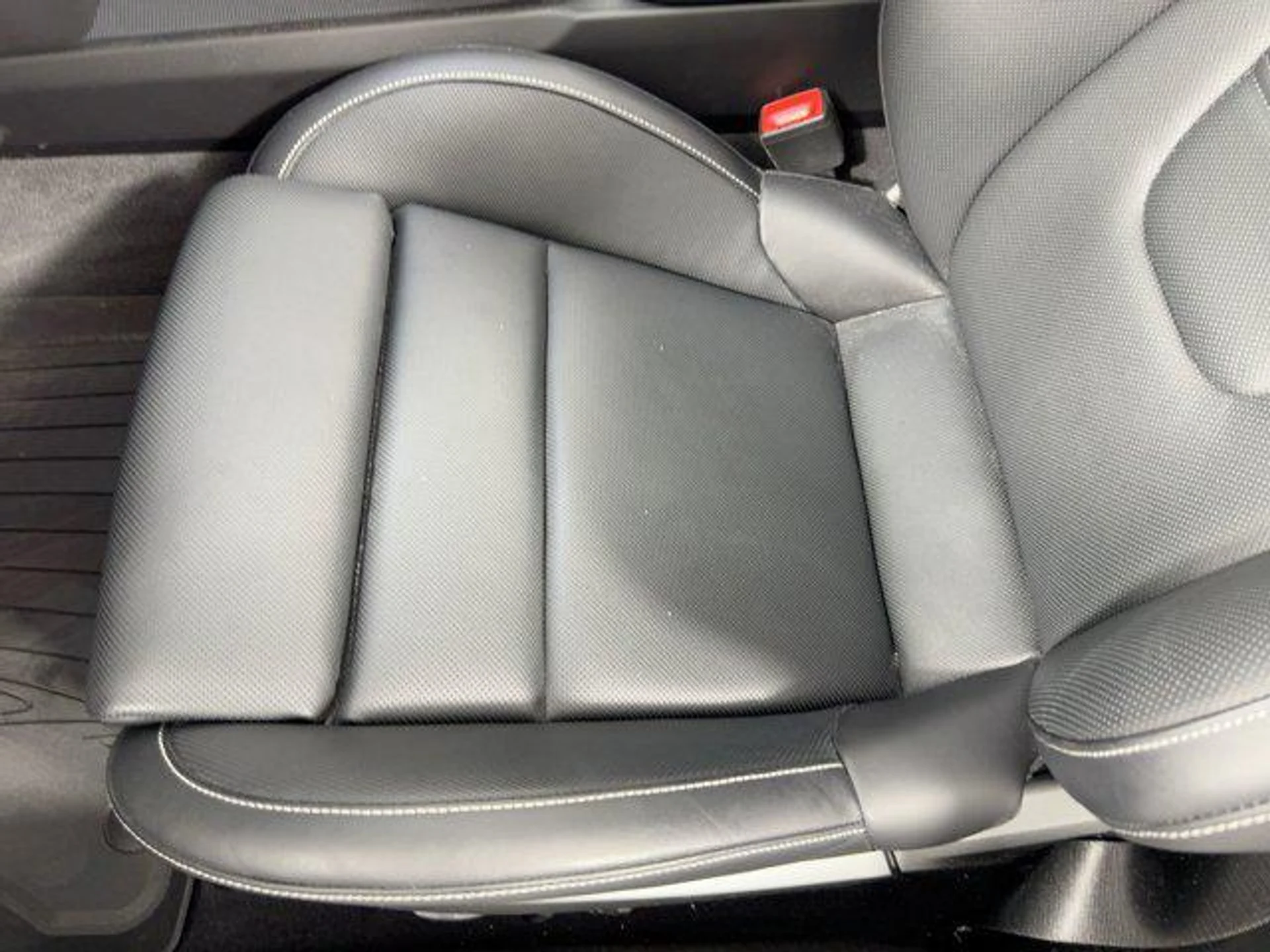 mph013_1583947225_XHI_Z_Xckz_O03_EO_3_Hgs_N_Lu_Oue_LOU_725262f28d