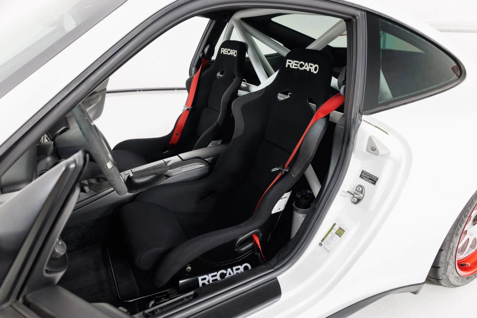 mph013_1585710266_Used_2011_Porsche_911_GT_3_RS_1784218525_a06d9b9f6e