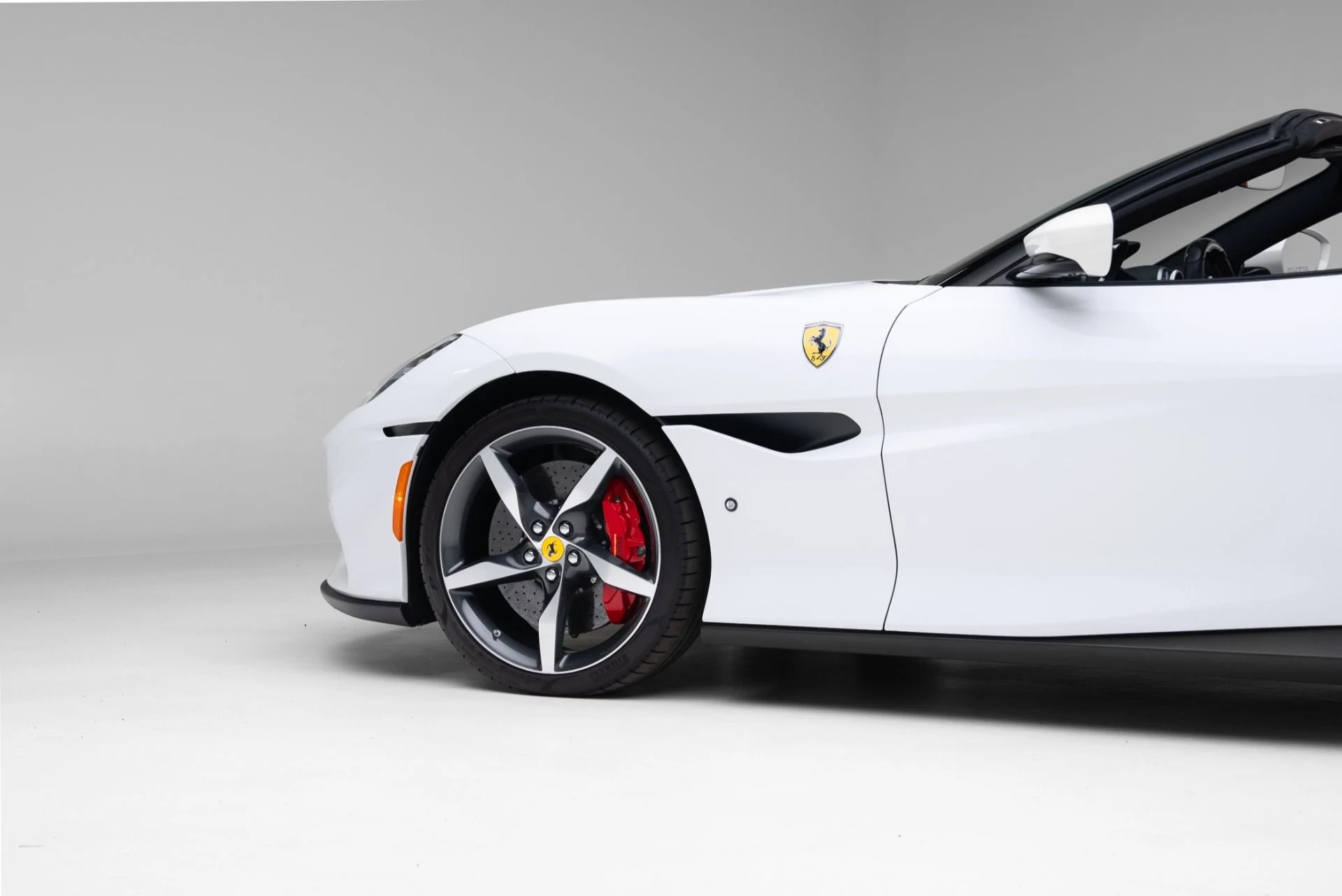 mph013_1594348814_Used_2022_Ferrari_Portofino_M_1771016640_2afc4dda4e