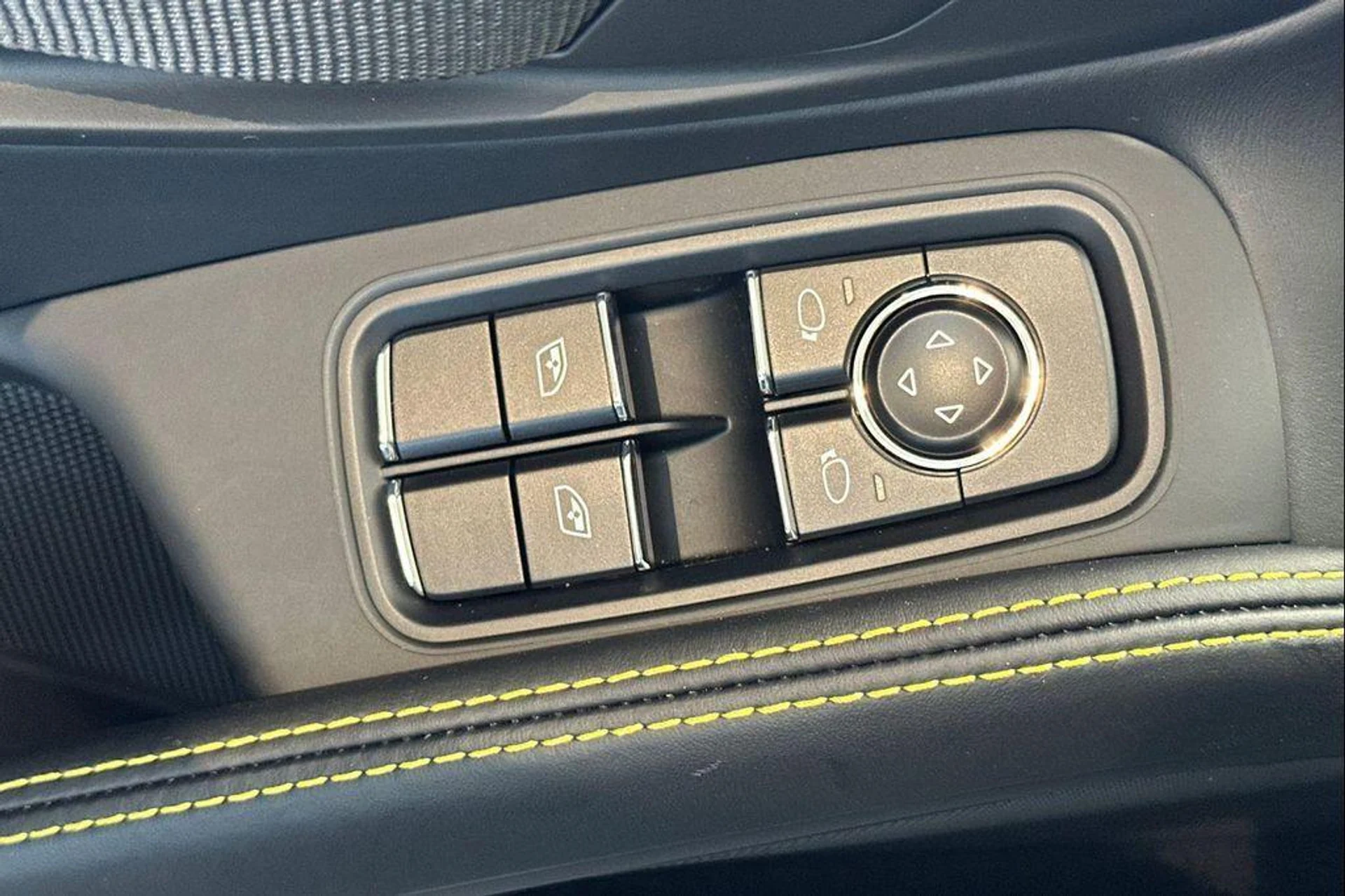 mph013_1597012_6_PS_Gxolhz_Do_Ny_LRCF_De_WZJ_Pn_DM_80374c730e