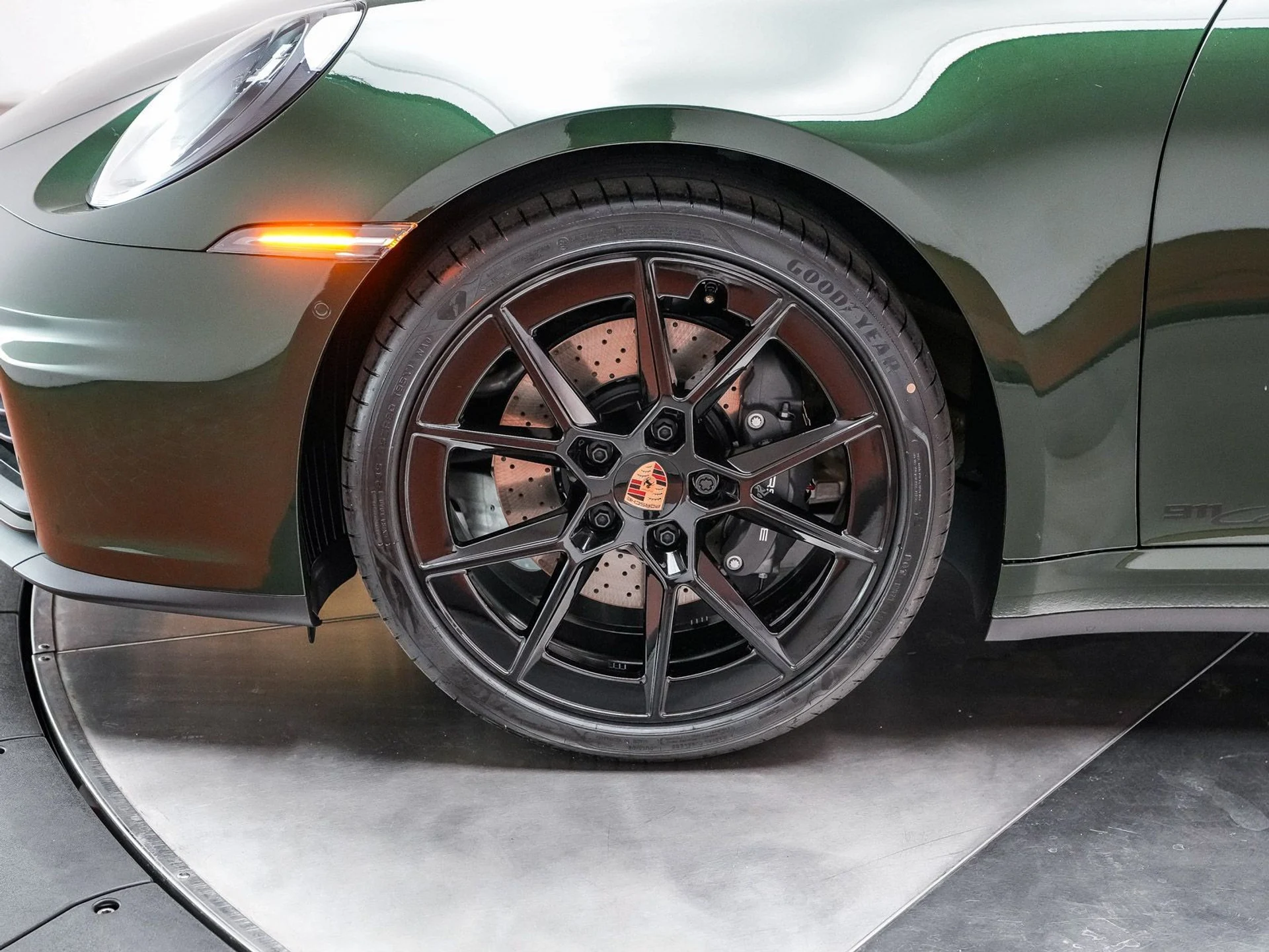 mph013_1601525812_bc31edf4487d1d438fafcc42a6017334x_5a4572a265