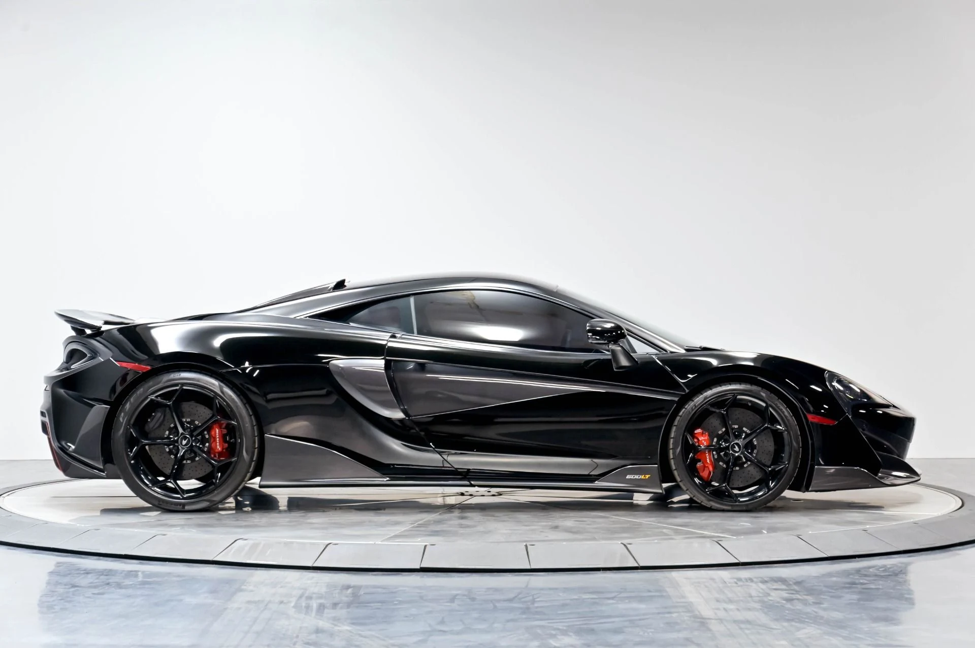 mph013_1605622810_Used_2019_Mc_Laren_600_LT_1780687846_d5cd00277b