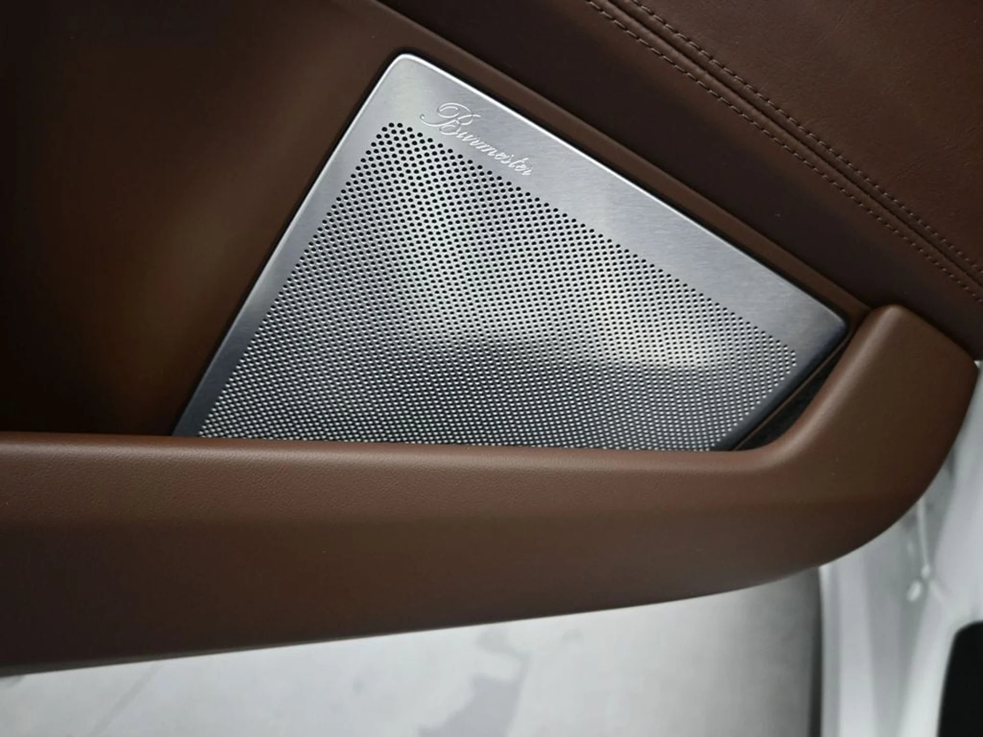 mph013_160979860_c10cd130c308bba2c6248669ea97ff7dx_87416d60e4