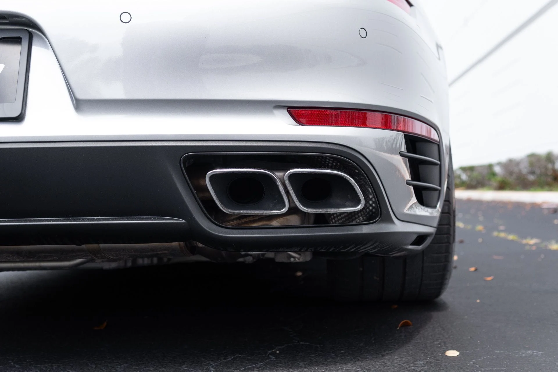 mph013_161053216_Used_2019_Porsche_911_Turbo_1775252644_27af01578c