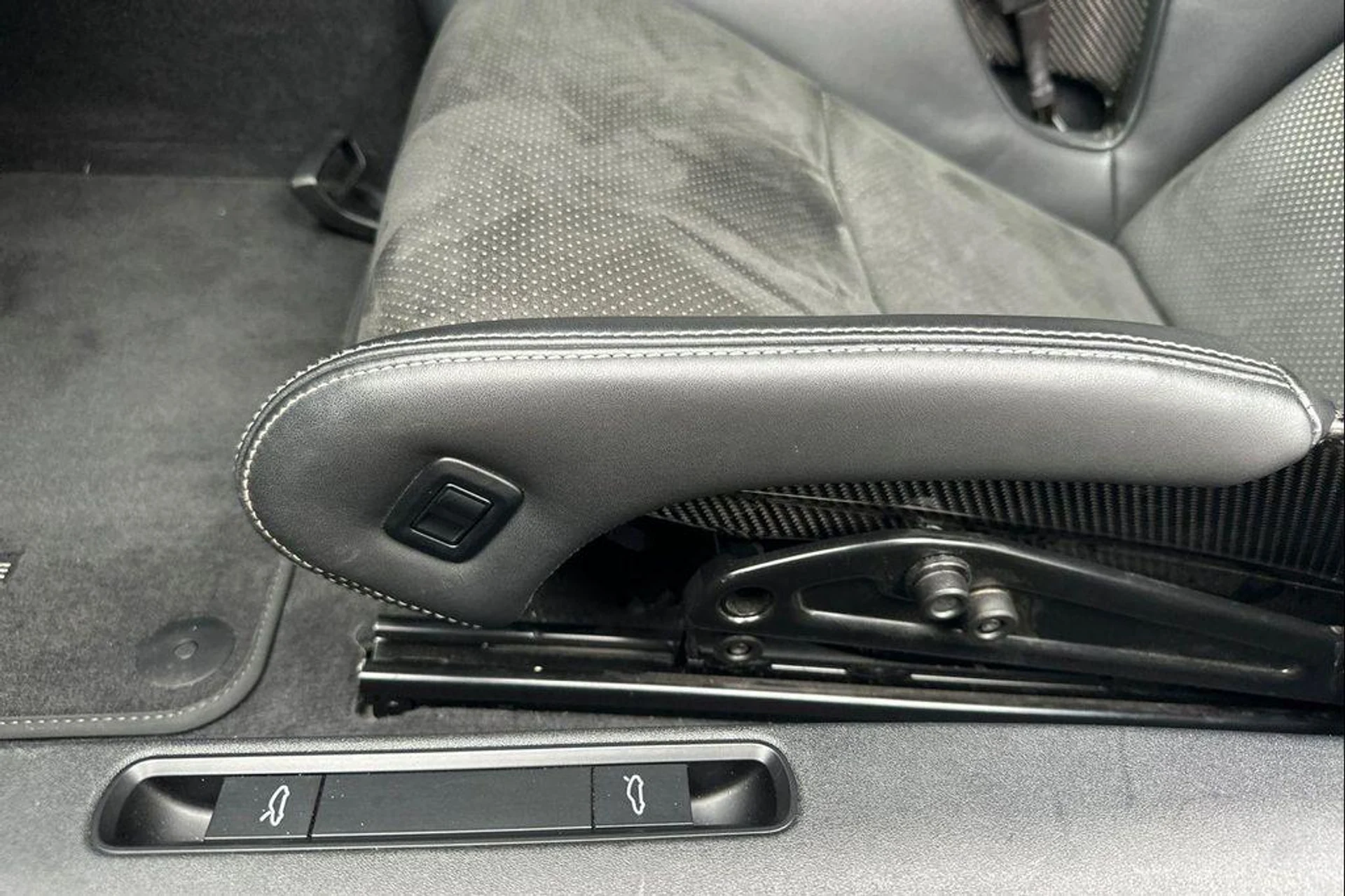 mph013_1617042249_N_s0_G_Ucm2_RXPB_3_N_Uz_SJ_09ryz_Rbg_1615d4c0ec