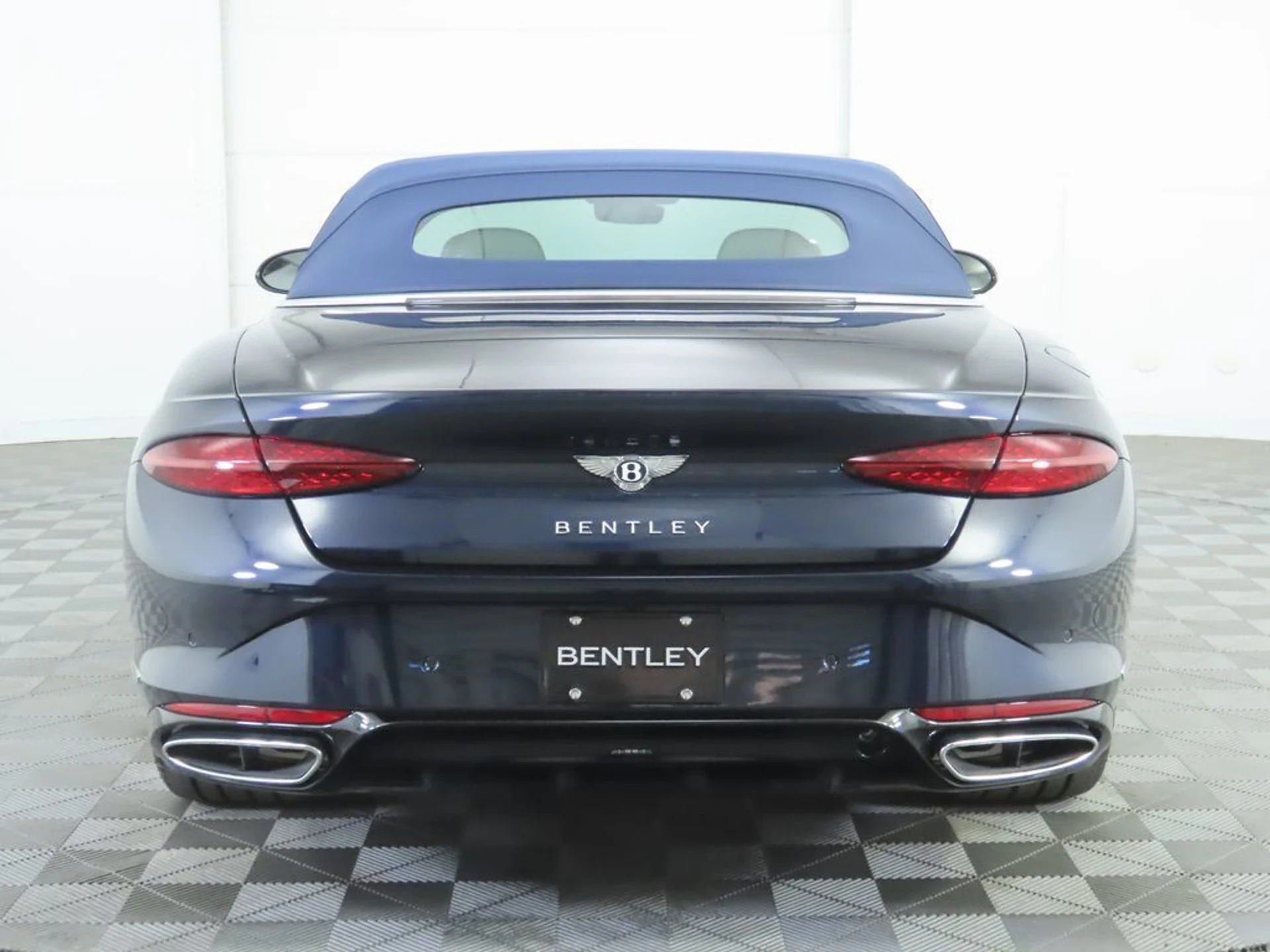 mph013_1621127223_new_2026_bentley_continental_gtc_8119_22946843_14_1024_64989ab3d9