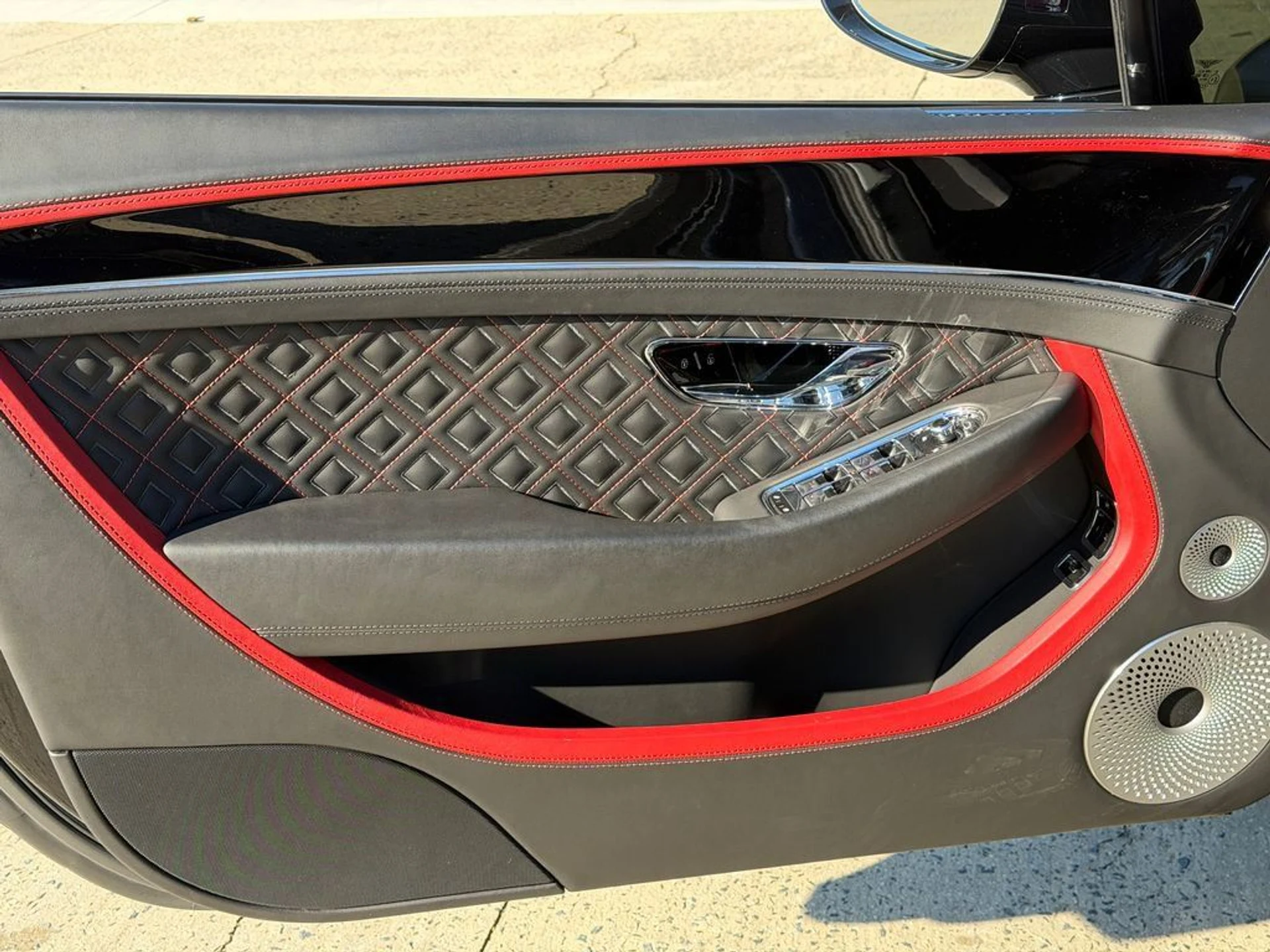 mph013_1624479185_e8f7fe1ef44d49fe8c810a6f7f7f6f89_0da3e4c2ce