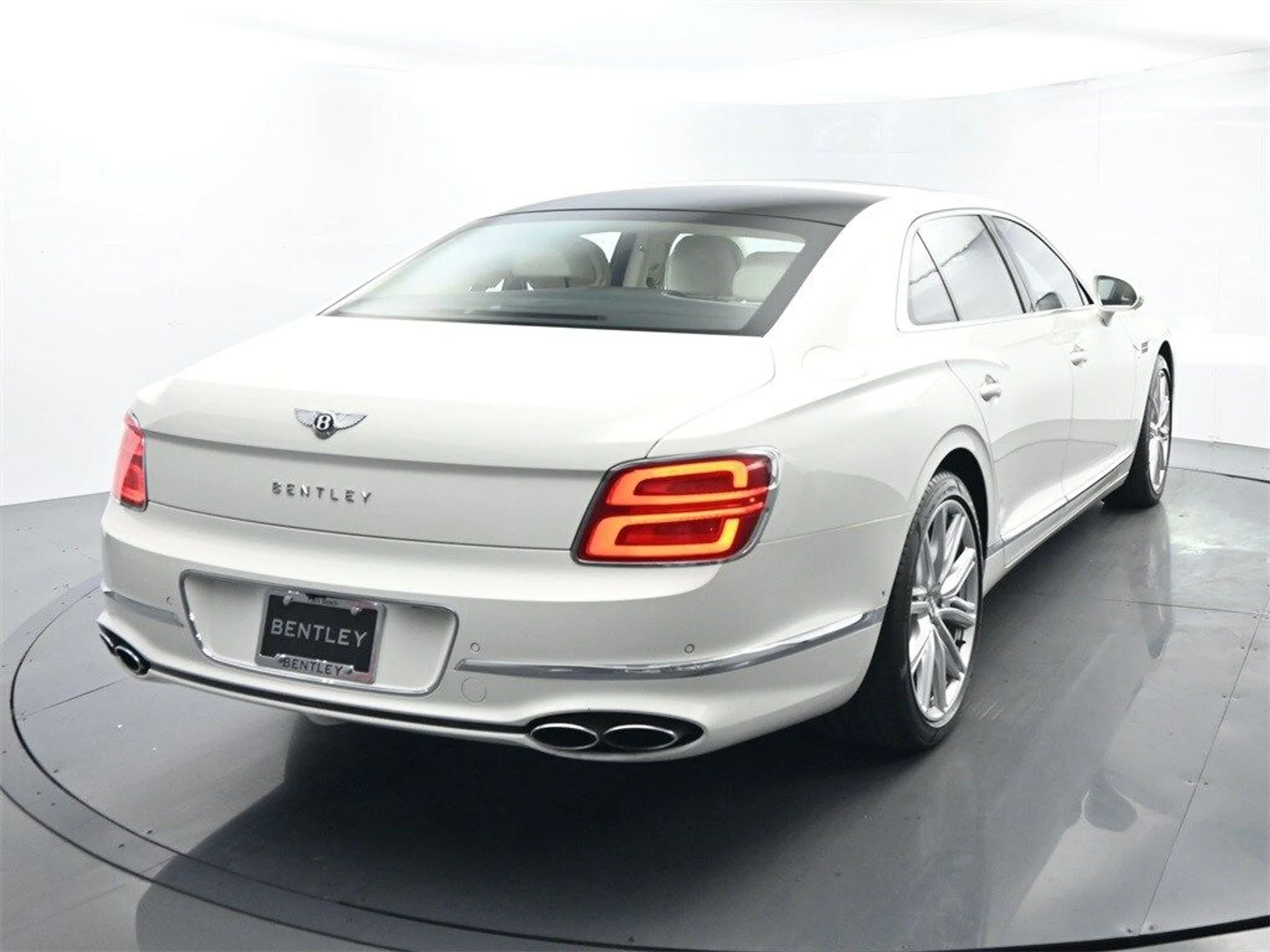 mph013_1624881991_b8741bbadba05c6cc6487a013c55205fx_b0425a5d53