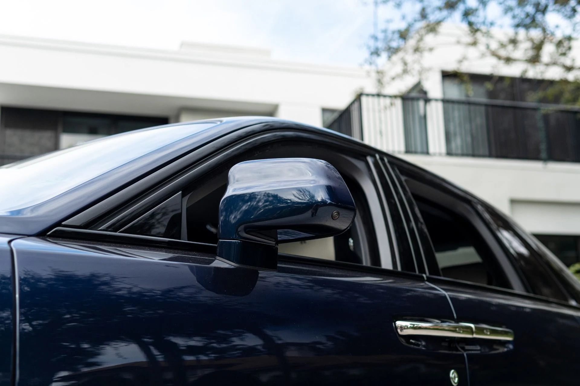 mph013_1626991129_Used_2023_Rolls_Royce_Black_Badge_Ghost_1765569637_49af9cac90