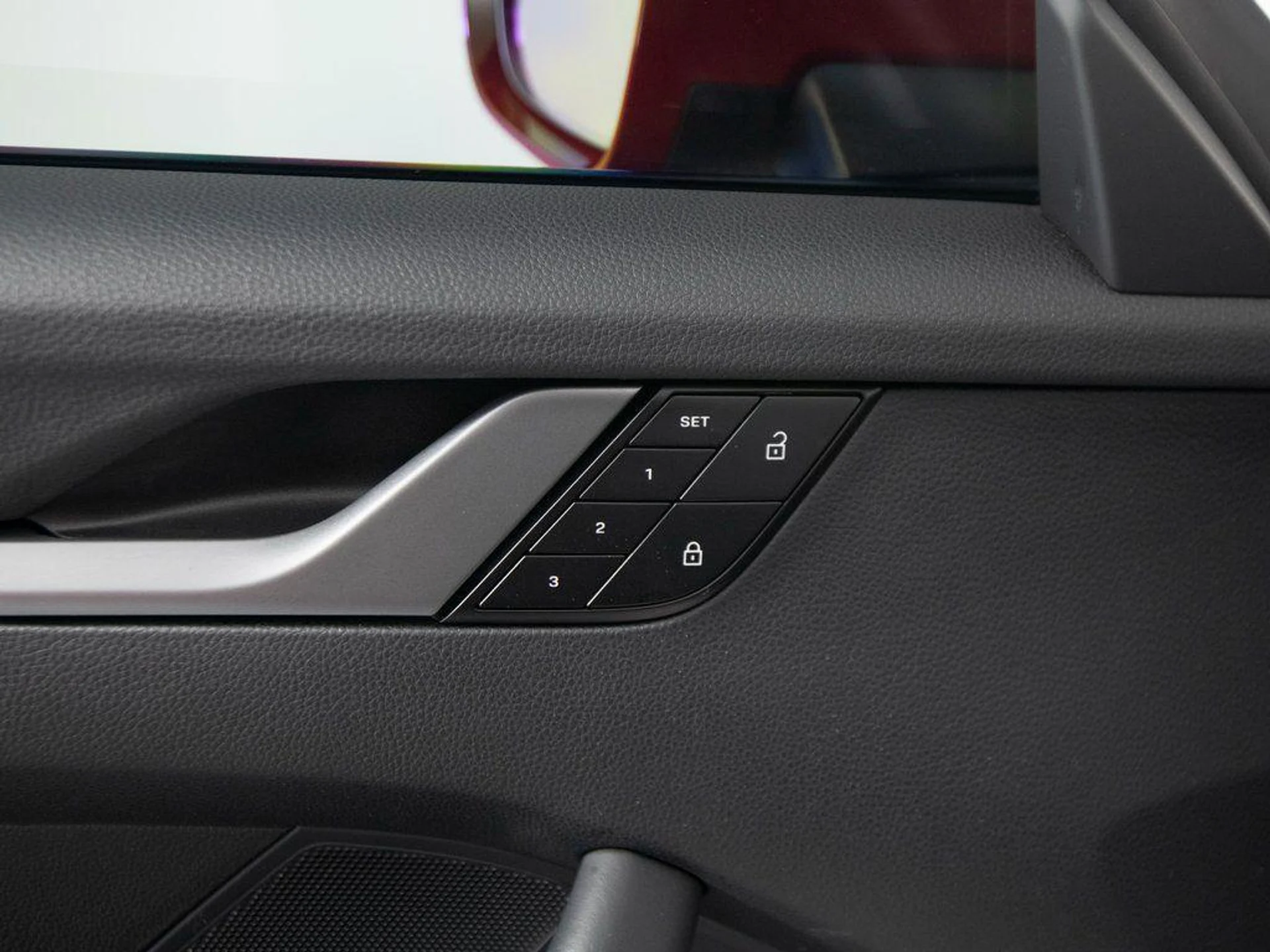 mph013_1628822739_Av4ju_Fy_3wp_Kbm_S_y_Ps_g_Dk_K_Of_U_15d537e849