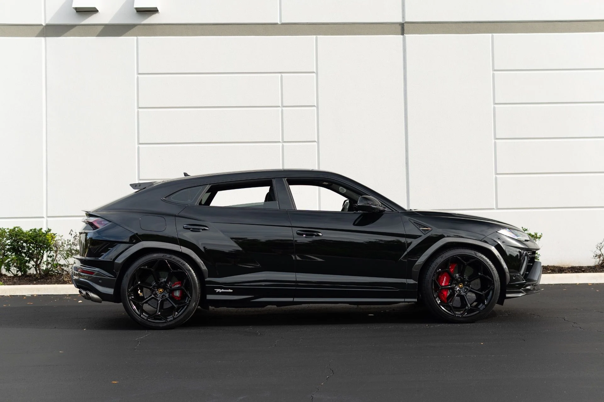 mph013_1630067381_Used_2024_Lamborghini_Urus_Performante_1766445778_6062c11342