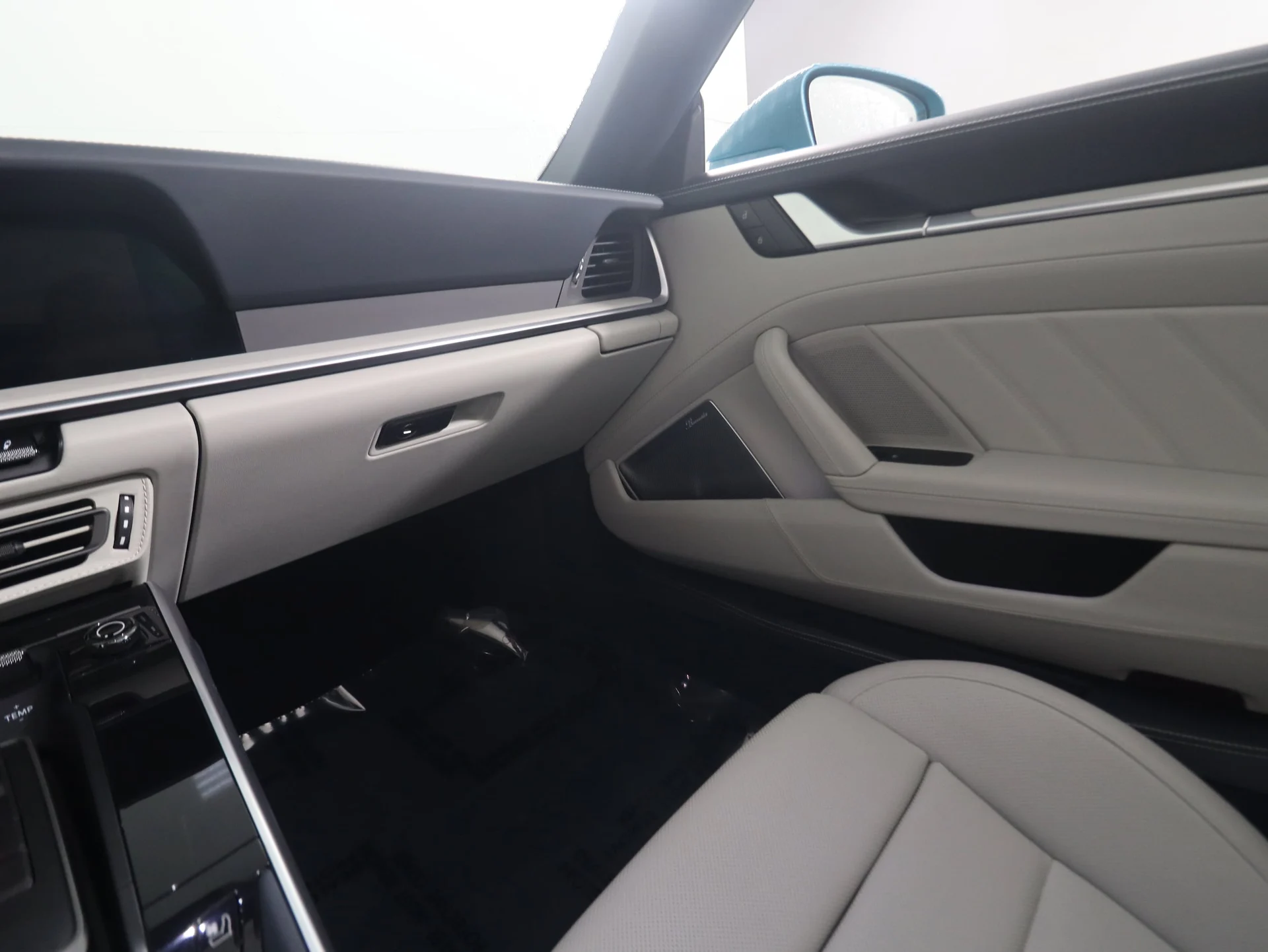 mph013_1630692609_908917bf9840768b3634d14a9921de2dx_f7d820e346