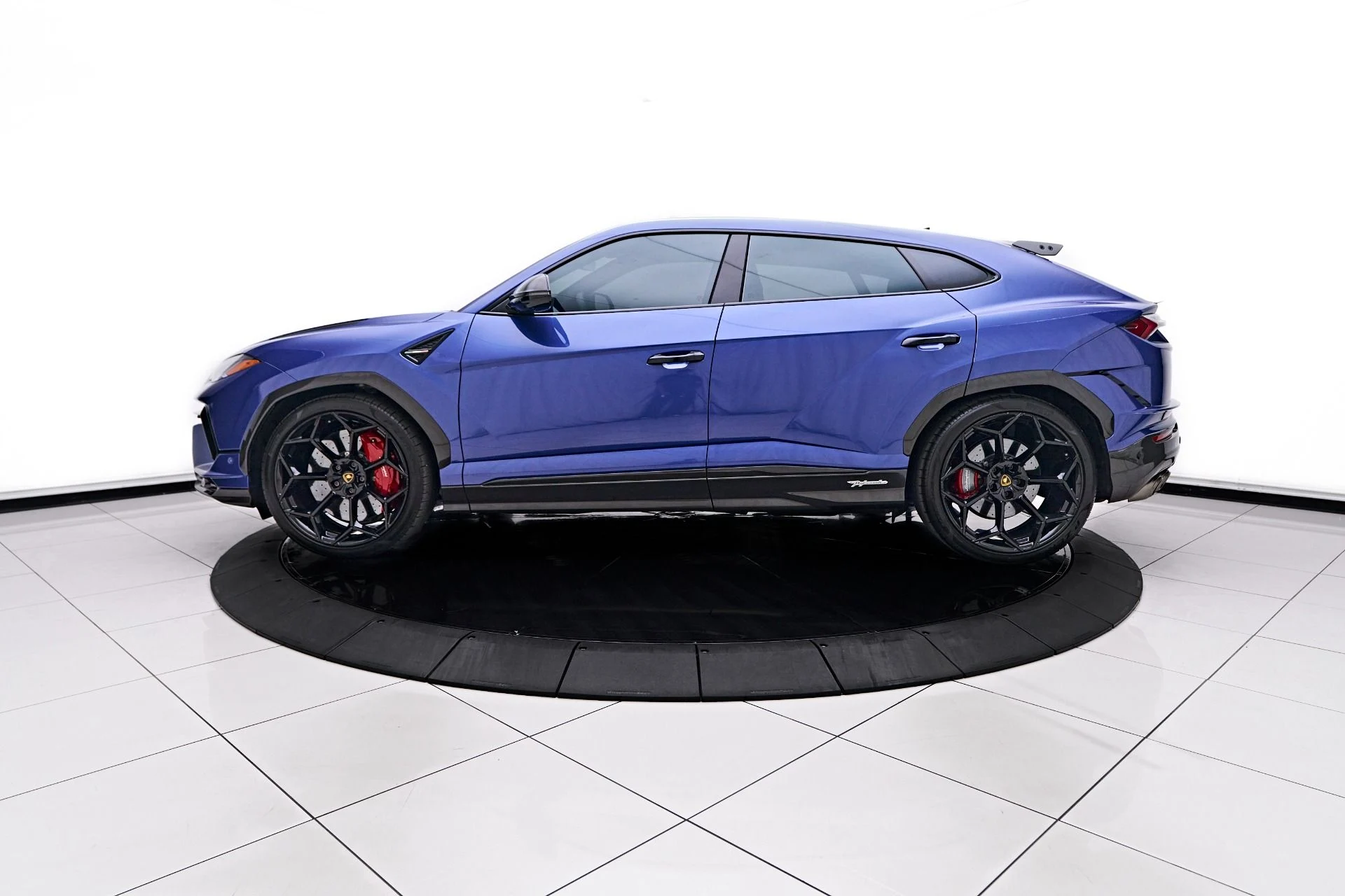 mph013_1640240272_Used_2024_Lamborghini_Urus_Performante_1751408326_b2738088f4