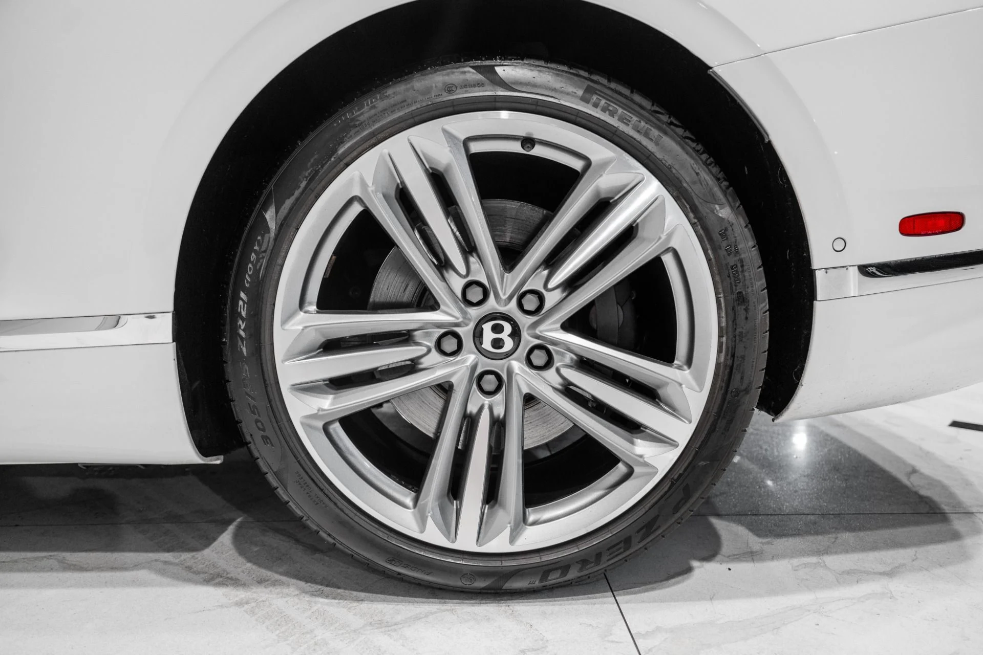 mph013_1641196321_Used_2023_Bentley_Continental_GT_V8_1791300690_3184eb2c88