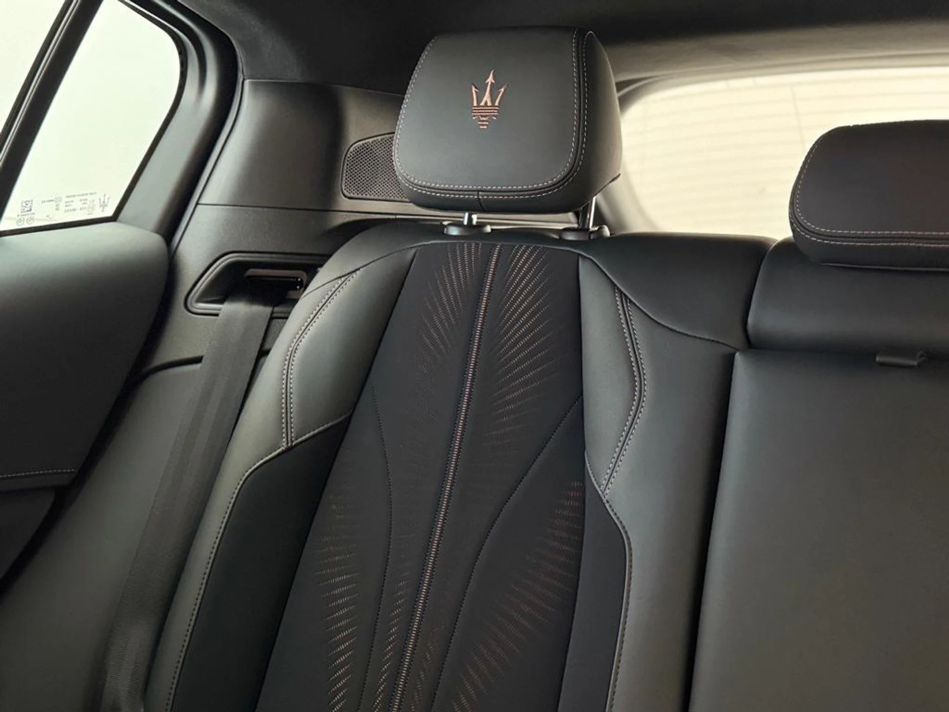 mph013_1645994318_o_VD_Pvuhtc2_rih_F4u93_D_Ym_AJ_8_Ag_7527e5d1e9