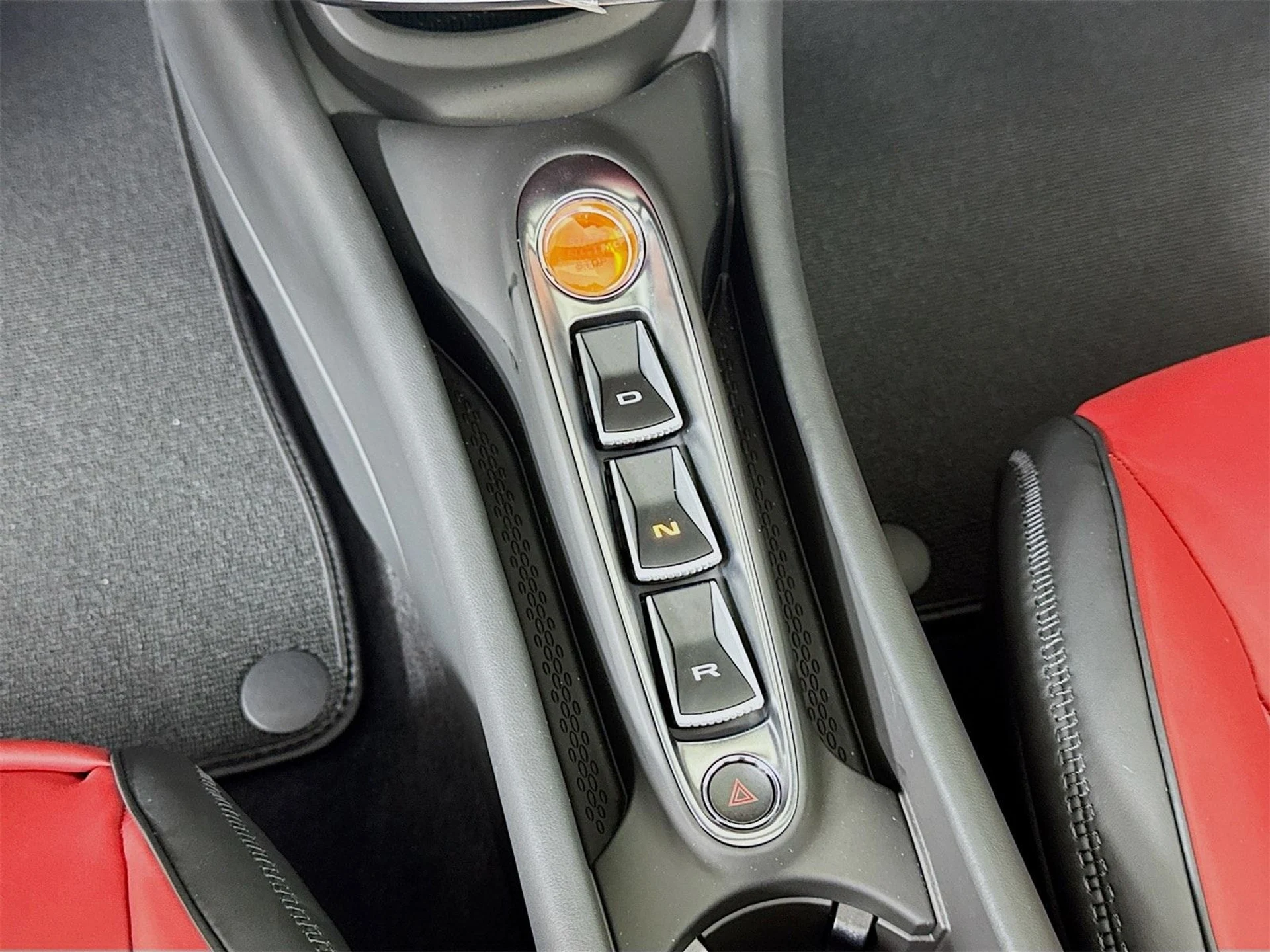 mph013_164986222_e2bc85fcae6ca77a4a35dd270088711fx_0a001c1006