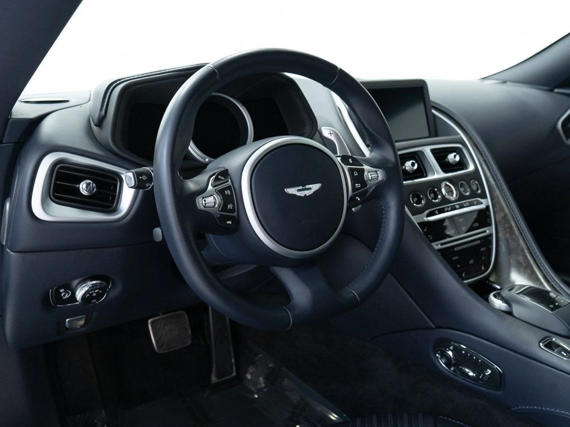 mph013_165939026_3eb2592f56b4ea84f566190db0e0ad27_d9af5dec3b