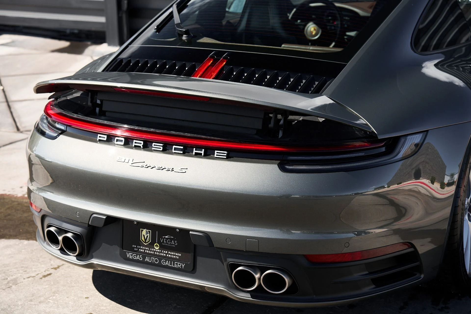 mph013_1659680320_Used_2022_Porsche_911_Carrera_S_1760208041_843d533f66