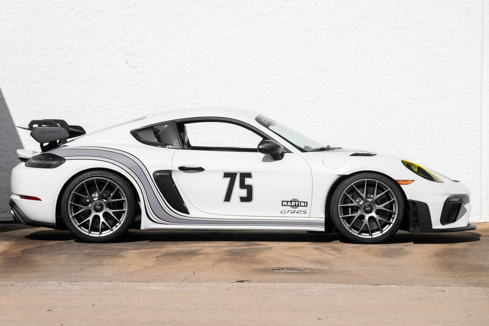 mph013_1664895519_Used_2023_Porsche_718_Cayman_GT_4_RS_Weissach_1757357596_04078fb7c0