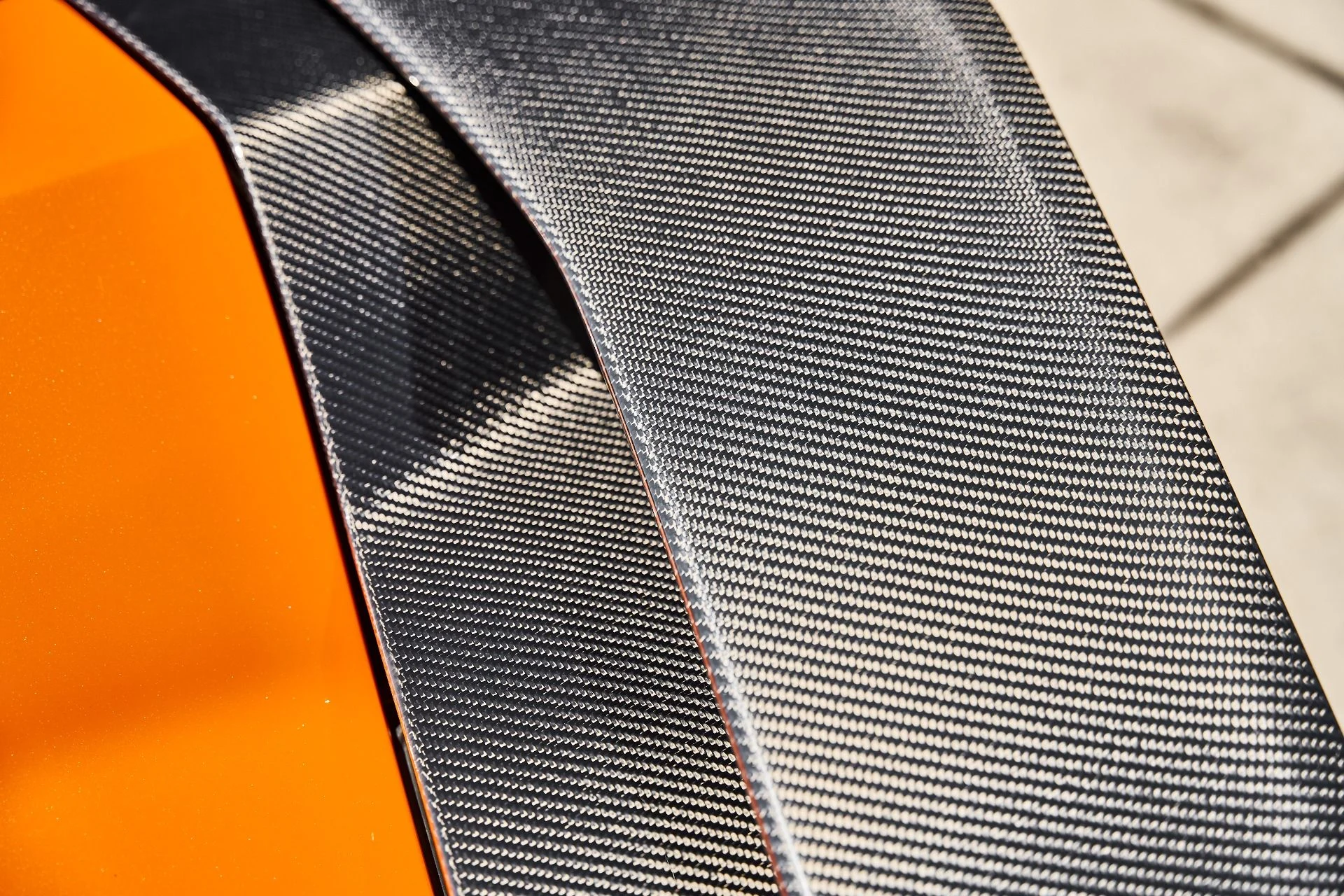 mph013_1668794438_Used_2025_Lamborghini_Revuelto_Base_1786151749_9531e86d59