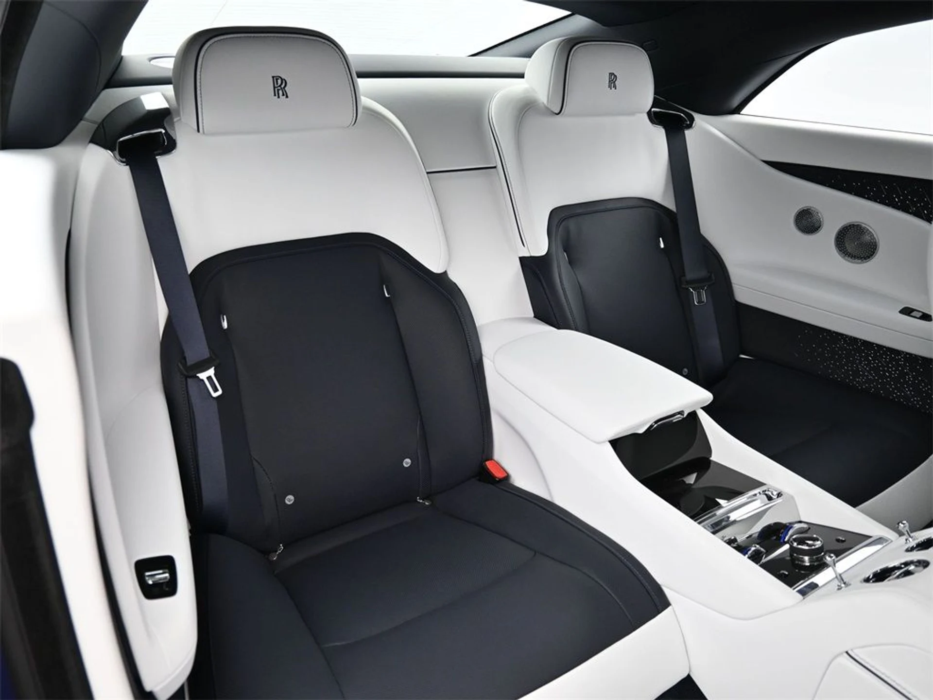 mph013_1672619356_eb3e60320061d995d514f2d419e727ebx_86d26f23cc