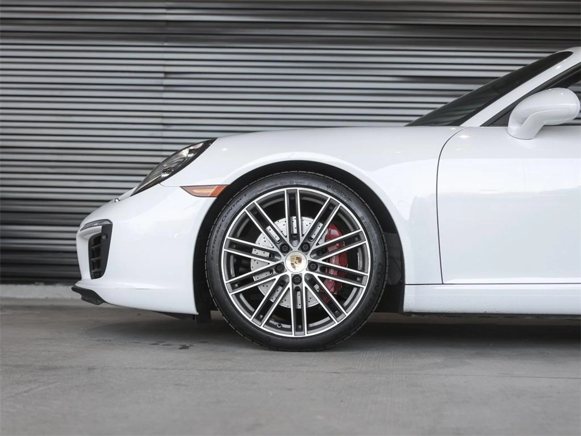 mph013_1674393403_XHVV_Wm_Xj_M28_Z_Sow_D5_99_GG_06_Kig_705c952ea6