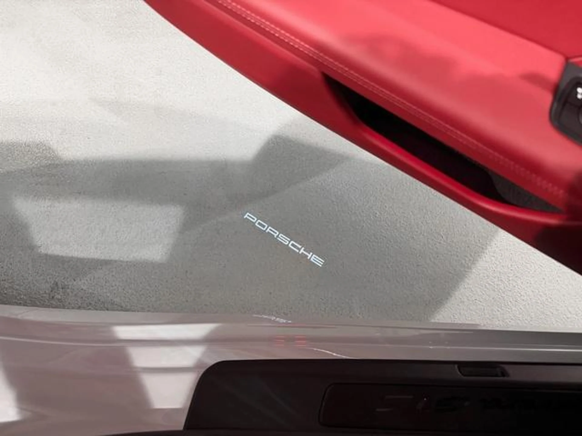 mph013_167642643_Igu_Ca_WV_Dze48_Uhc_M7scu_Gbp_2_E_c373ddc4c0