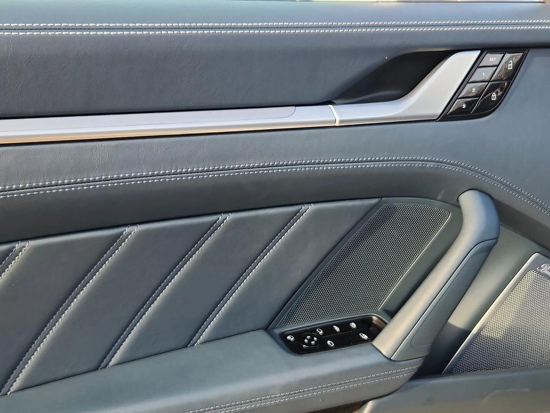 mph013_1677183358_e_St0_CBEVNUR_Ld5_Joz1_U95_Cq_JNH_8_67d1cb0c81