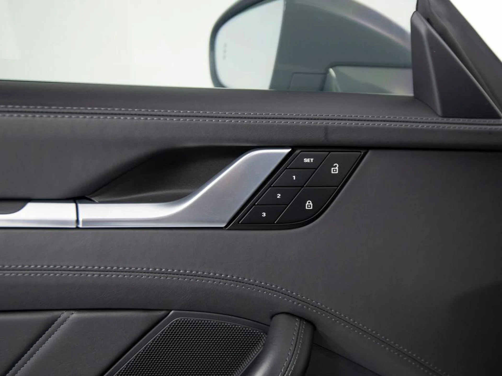 mph013_1680587796_ukb2p83t_Fp_Kq_I8lh_Ym_IVO_8_R_Mk_U_e7693e01c4