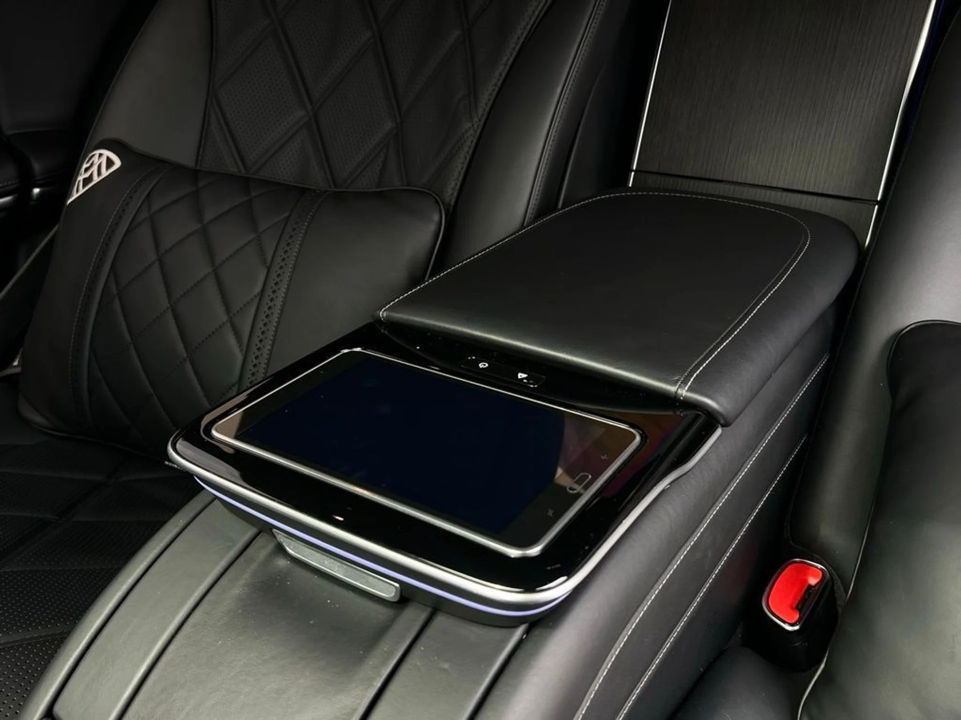 mph013_1694319533_8b2168a6b47fbeeadbd9bd19f2d3d5bfx_3ad43de6f1